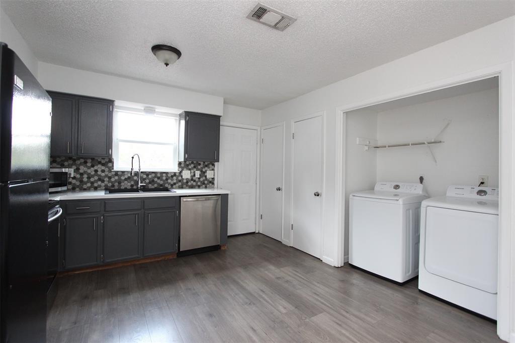 6914 Rifle Bnd Property Photo 24