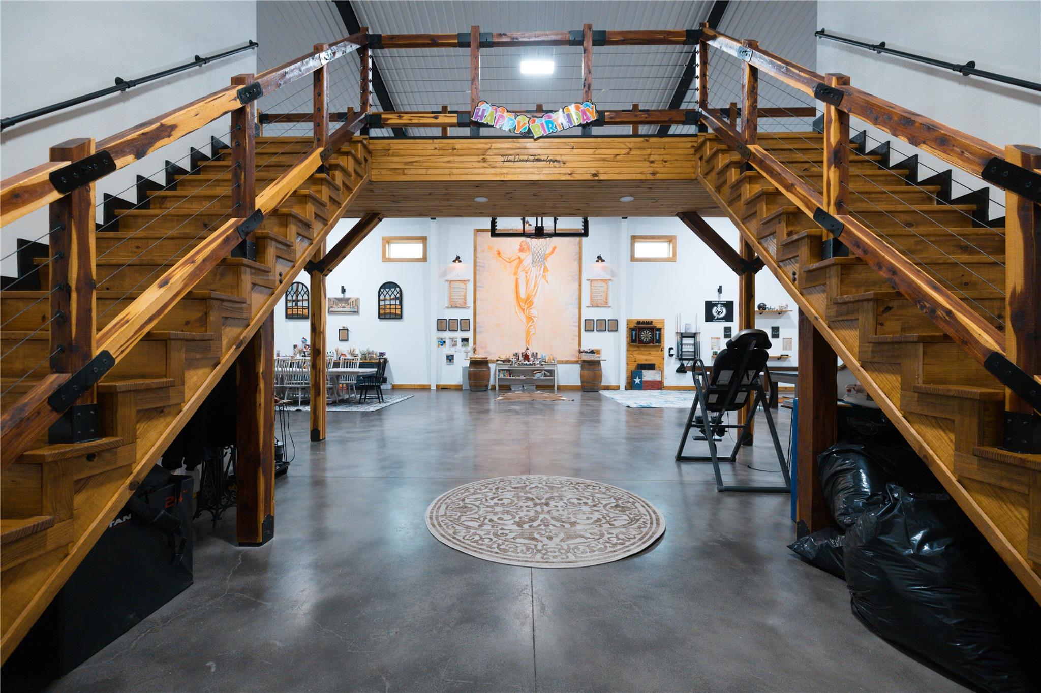 143 County Rd Property Photo 1