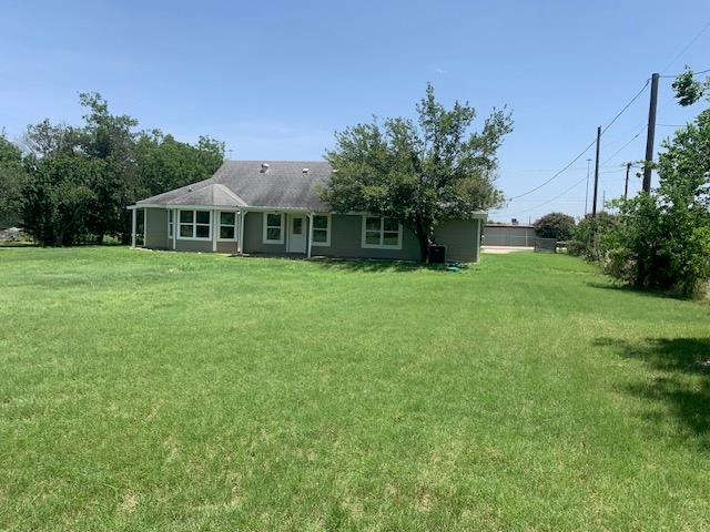 1501 N Burleson St Property Photo 7