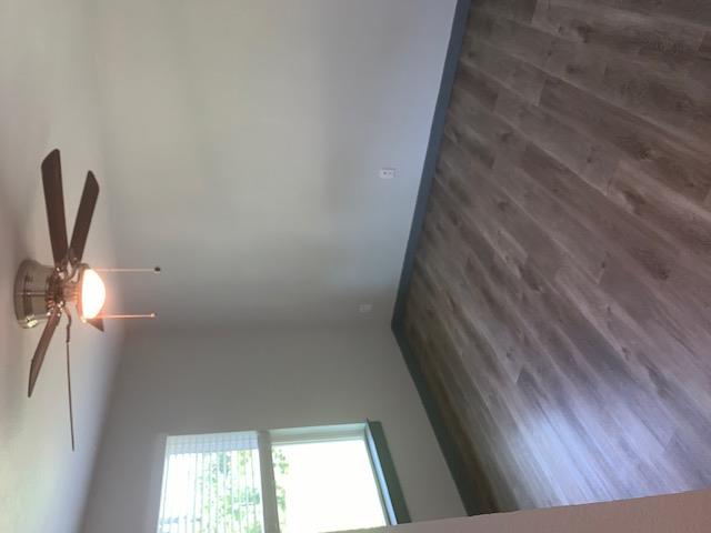 1501 N Burleson St Property Photo 19