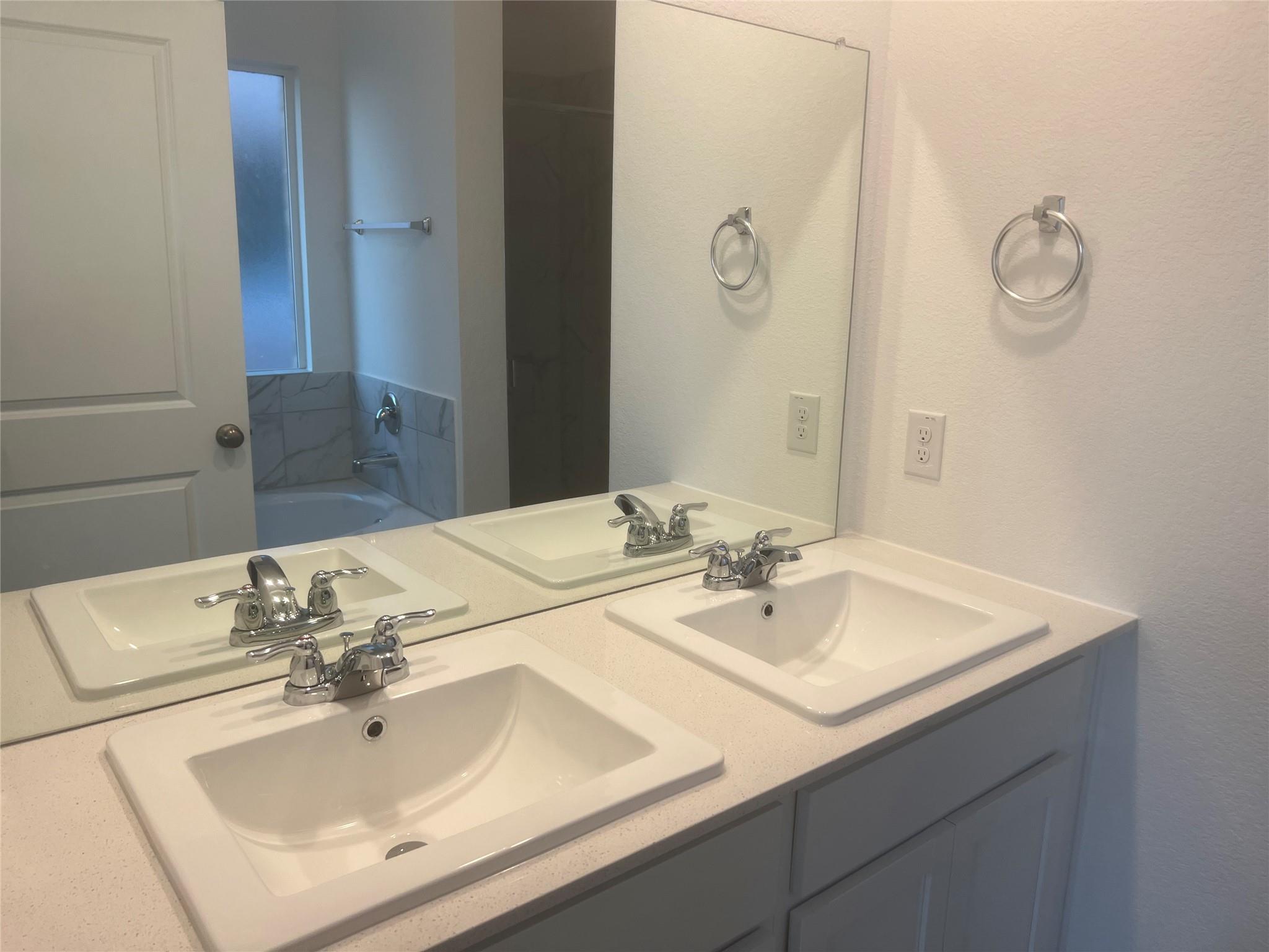 539 Avre Loop Property Photo 19
