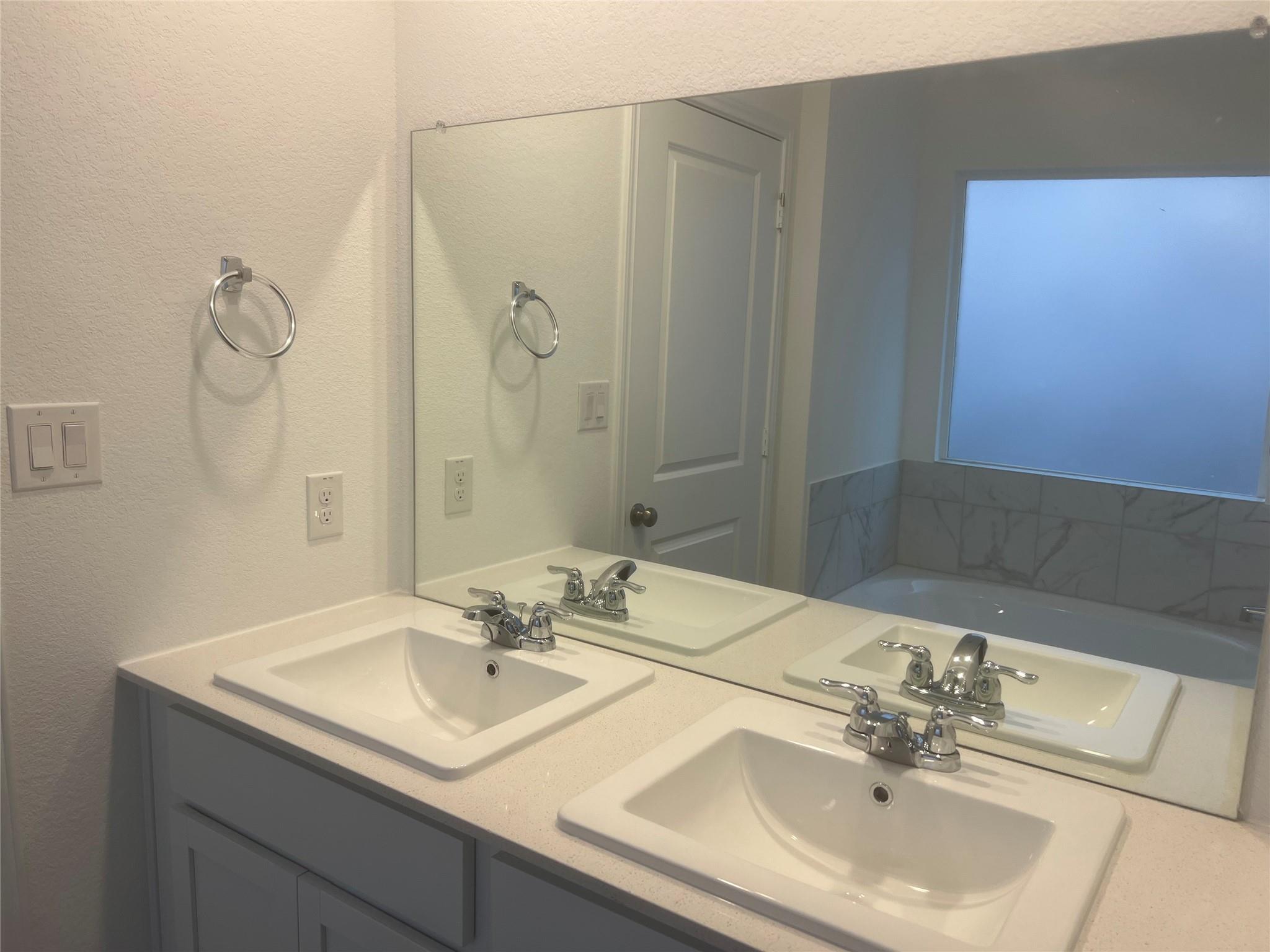 539 Avre Loop Property Photo 21