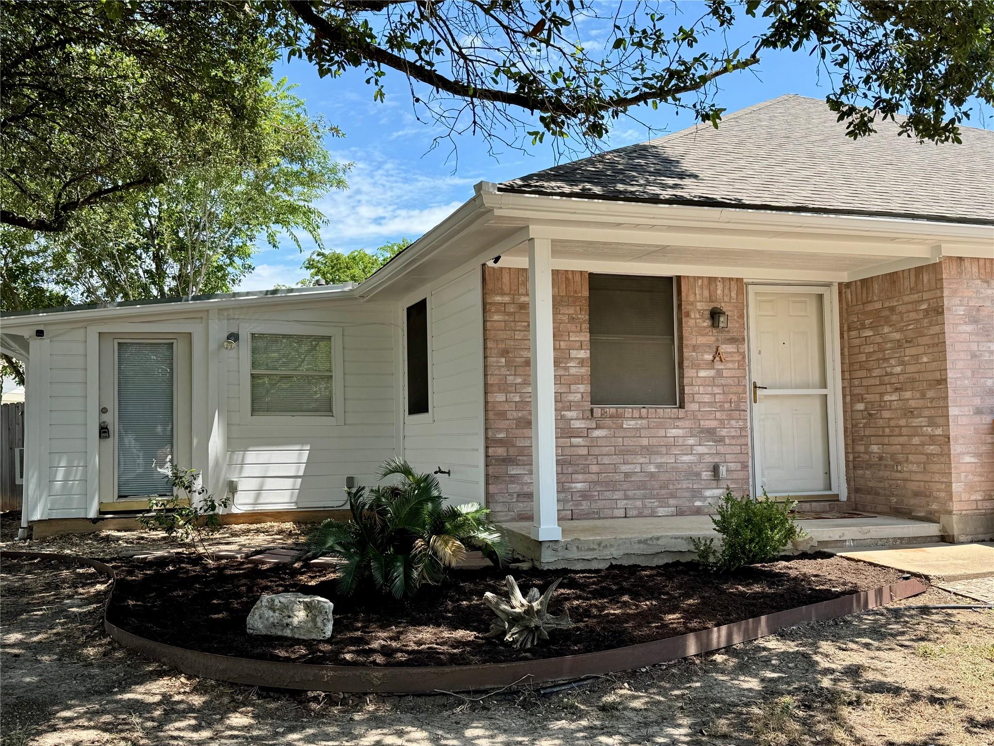 8112 Willet Trl #a Property Photo 2