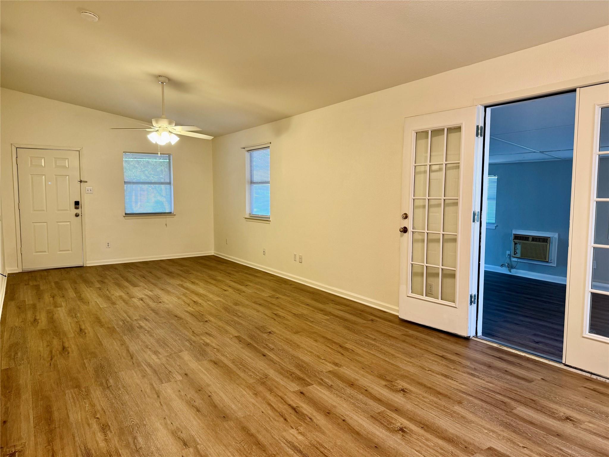 8112 Willet Trl #a Property Photo 7