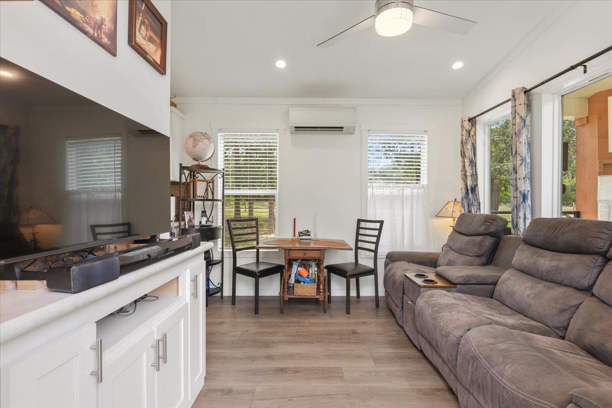1705 Makinson Rd Property Photo 4