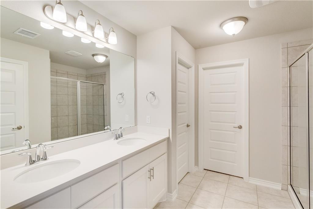 14202 Mccoy Loop Property Photo 29