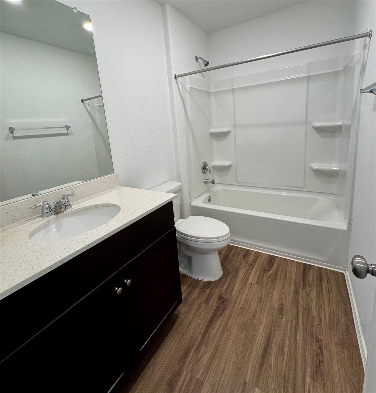 14221 Lyndora Ln Property Photo 15