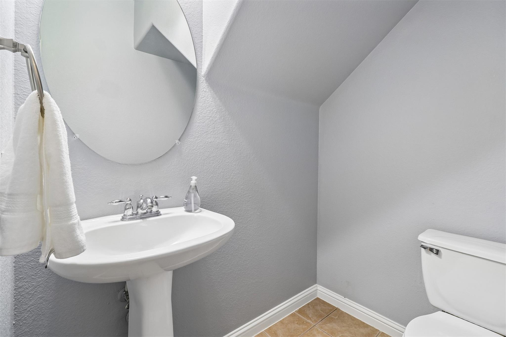 3707 Juniper Hills St Property Photo 15