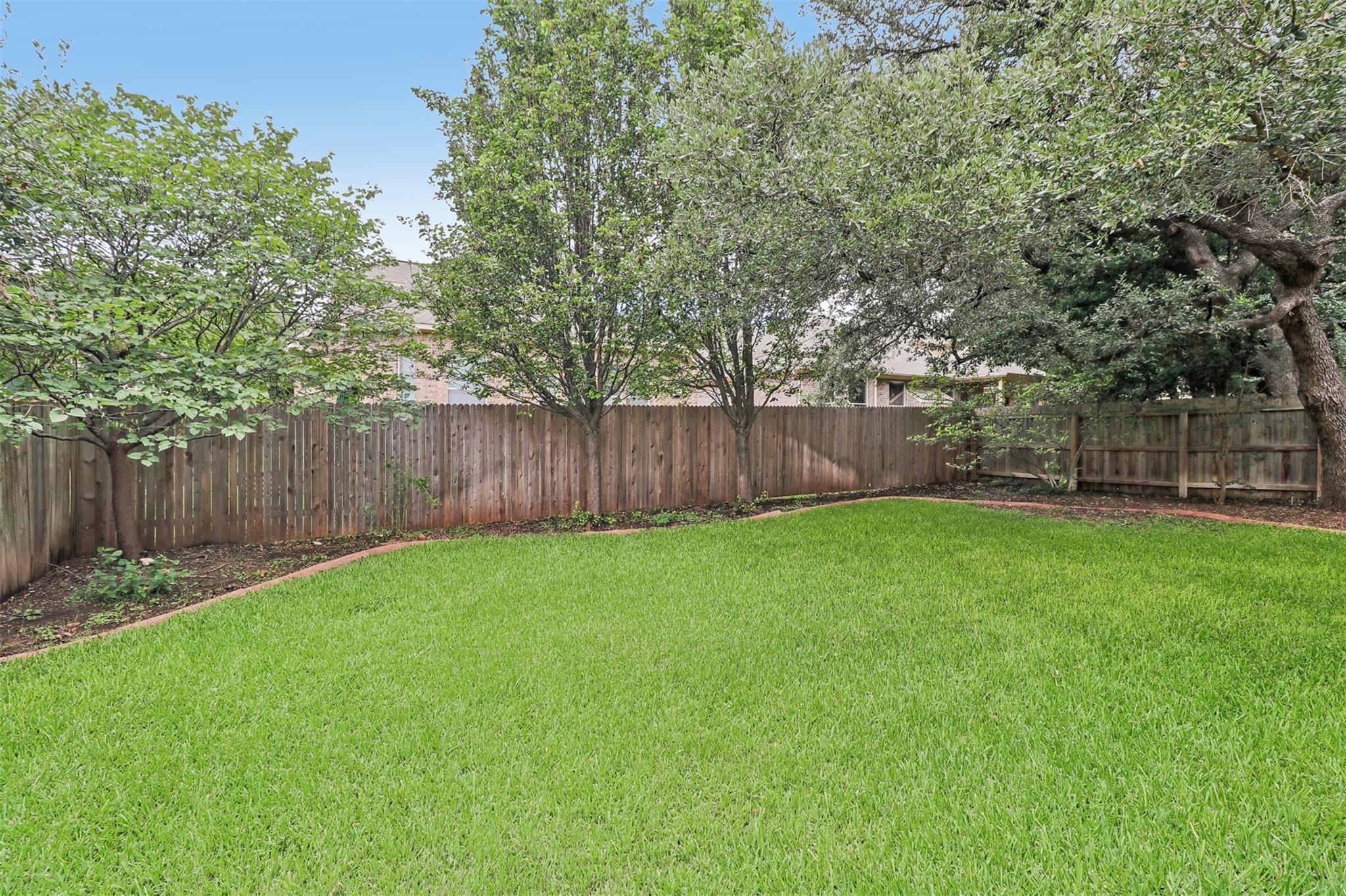 3707 Juniper Hills St Property Photo 23