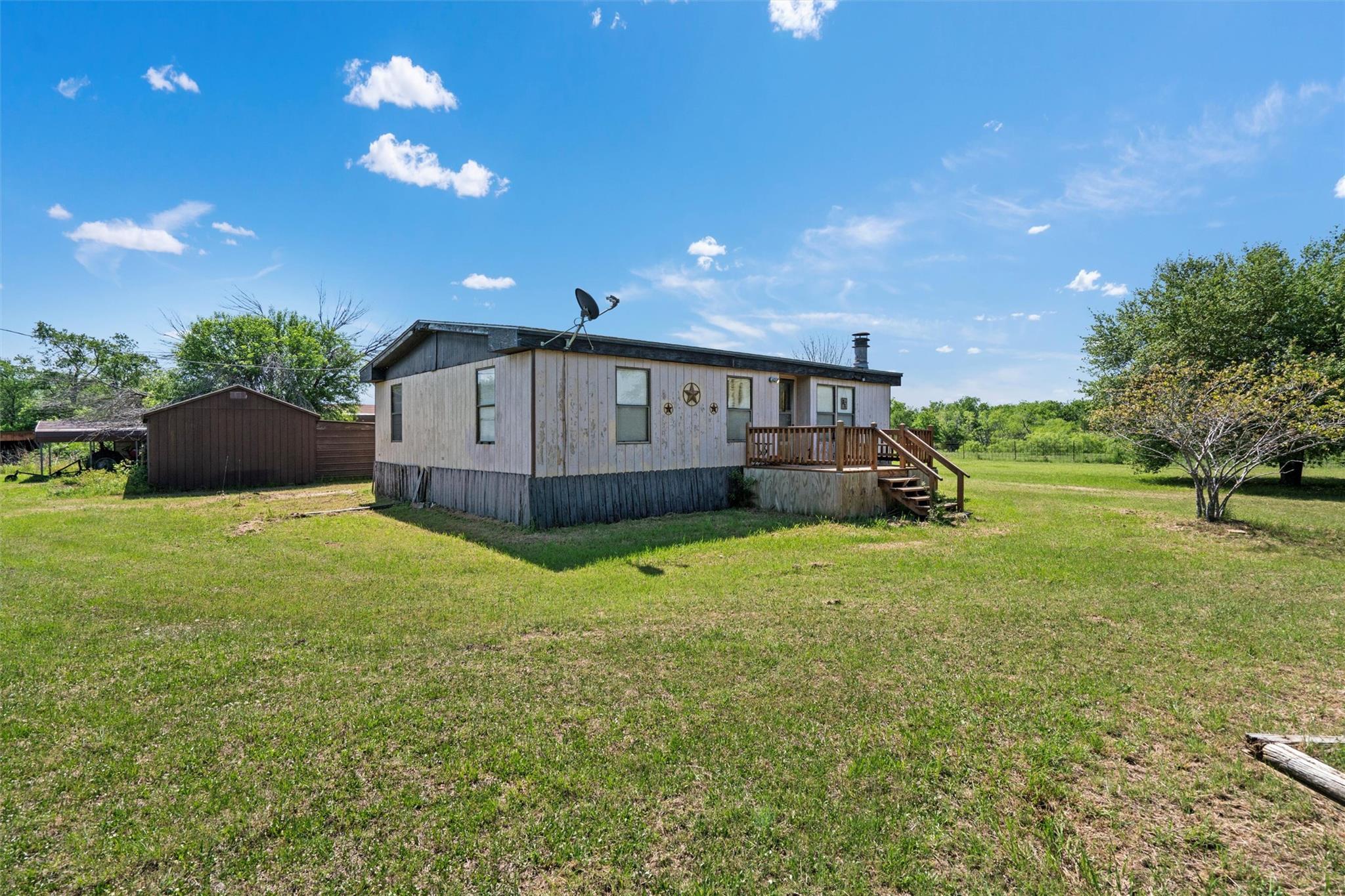 523 County Road 414 Property Photo 16