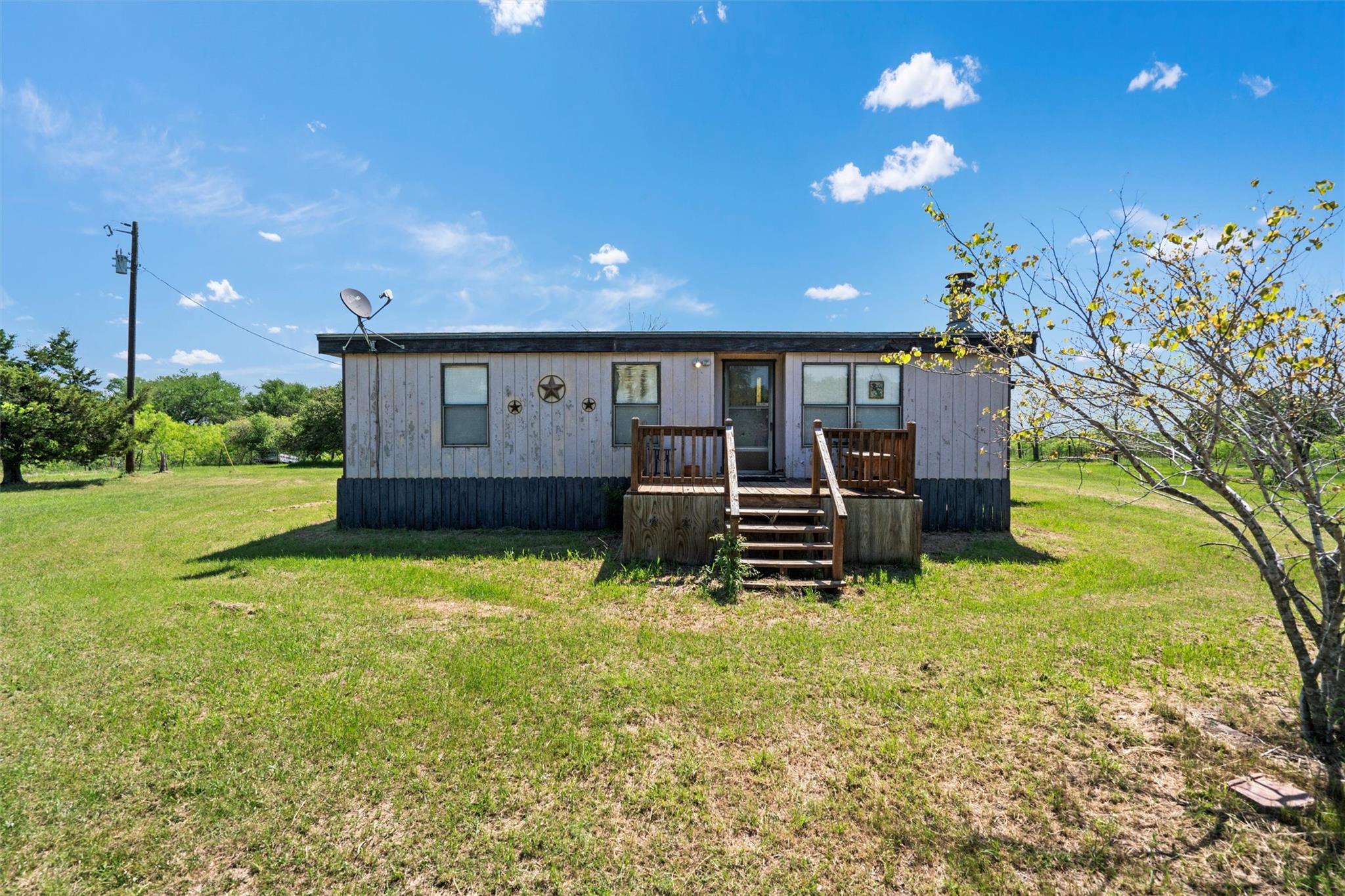 523 County Road 414 Property Photo 23