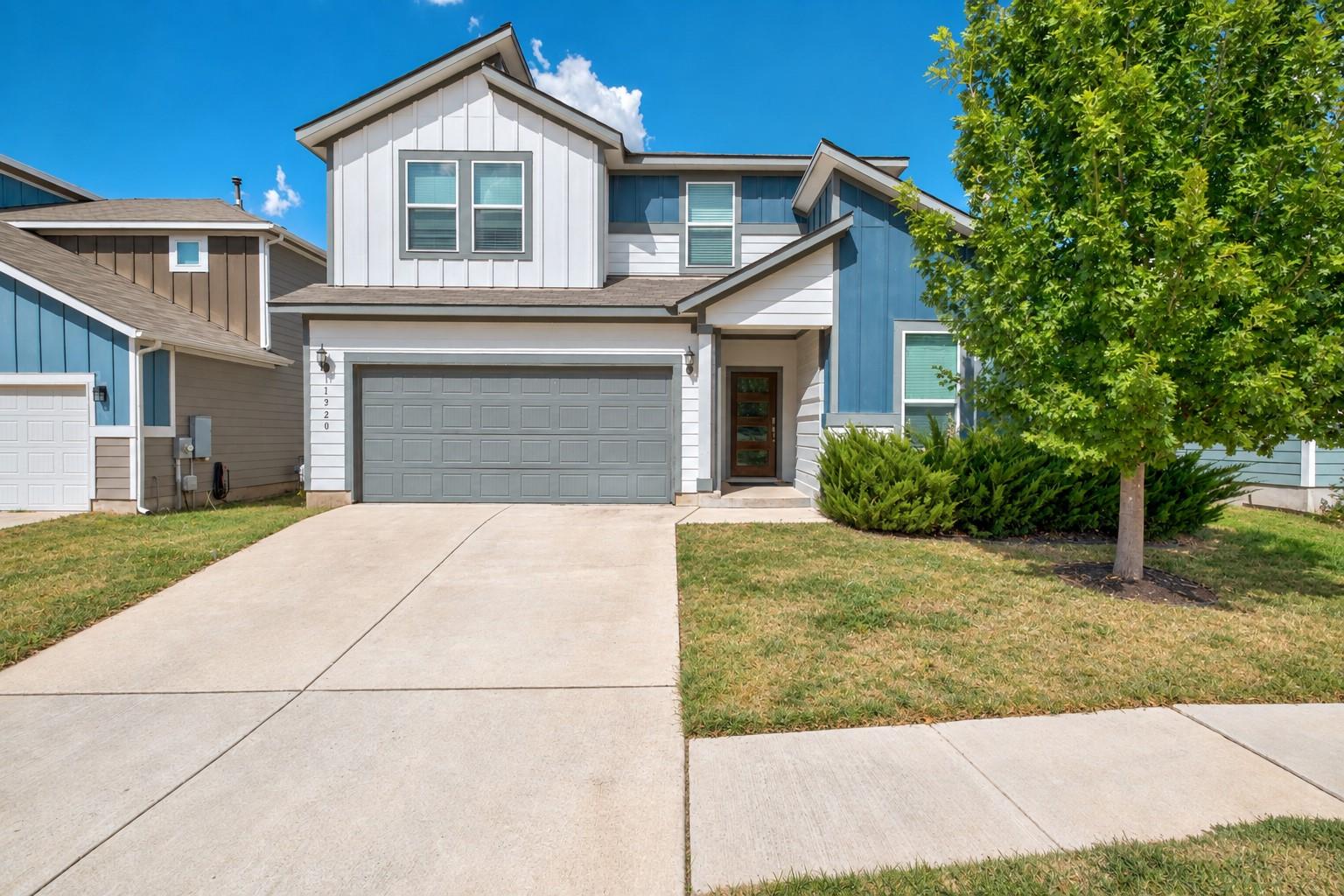 11920 Saddle Rock Dr Property Photo 1