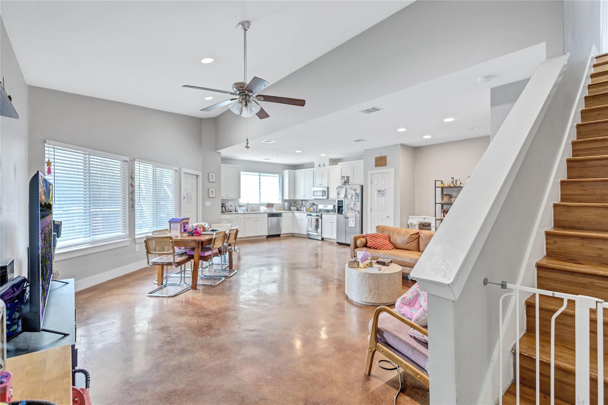3309 Thomas Kincheon St Property Photo 12