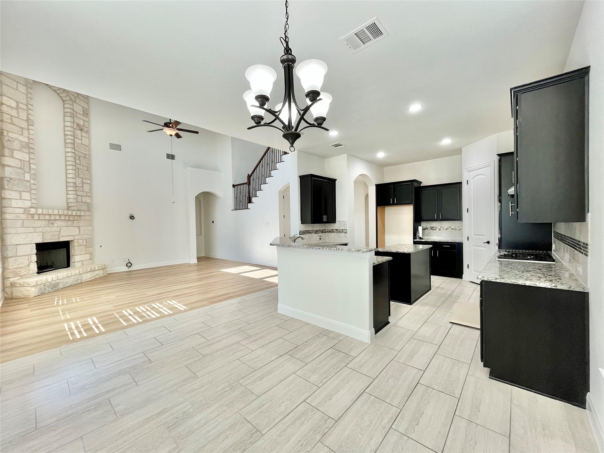 3701 Carya Dr Property Photo 6