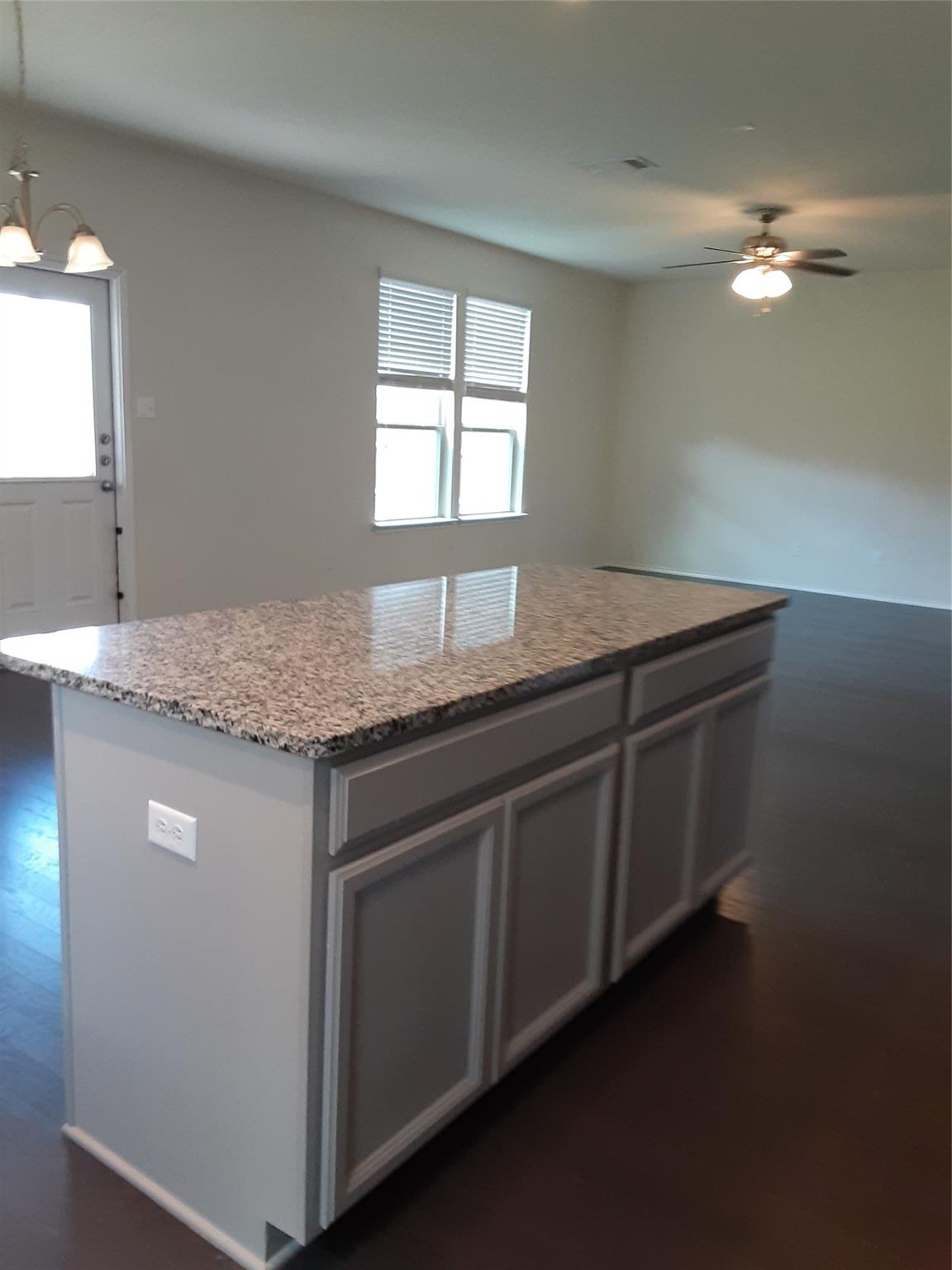 504 Coffee Berry Dr Property Photo 6