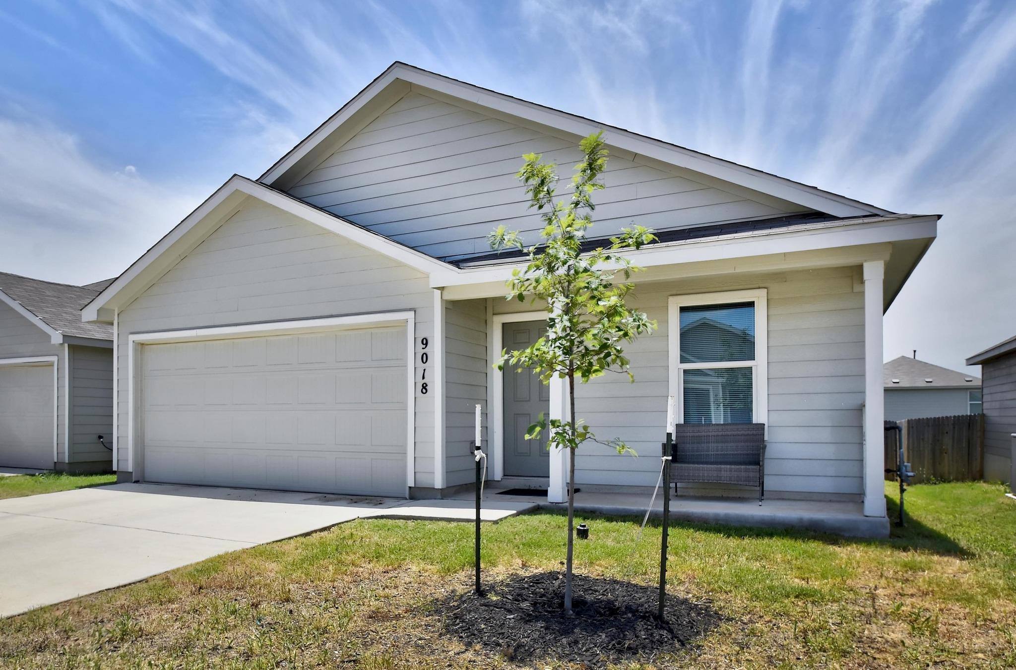 9018 Stellar Moon None Property Photo 2