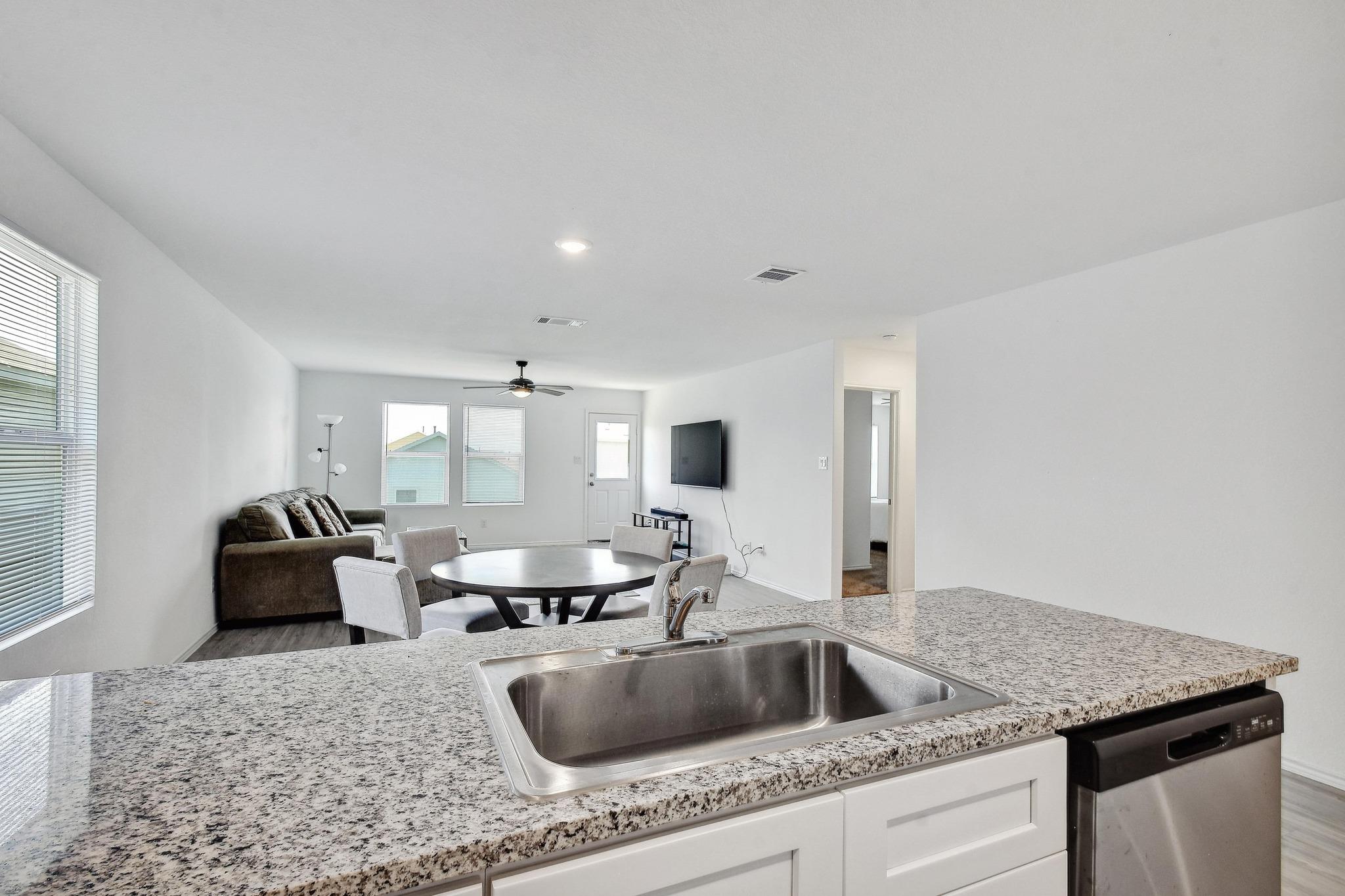 9018 Stellar Moon None Property Photo 7