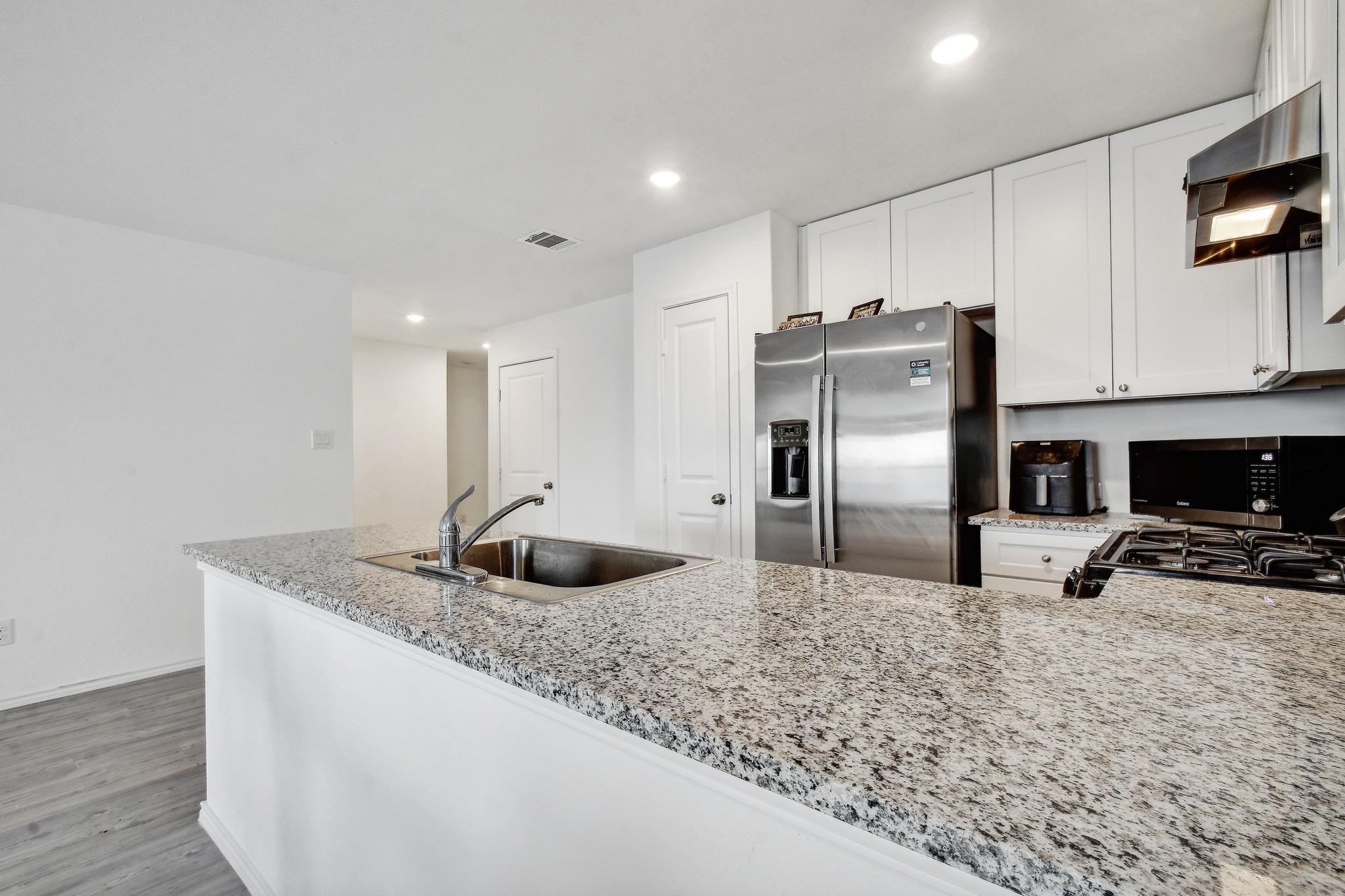 9018 Stellar Moon None Property Photo 8