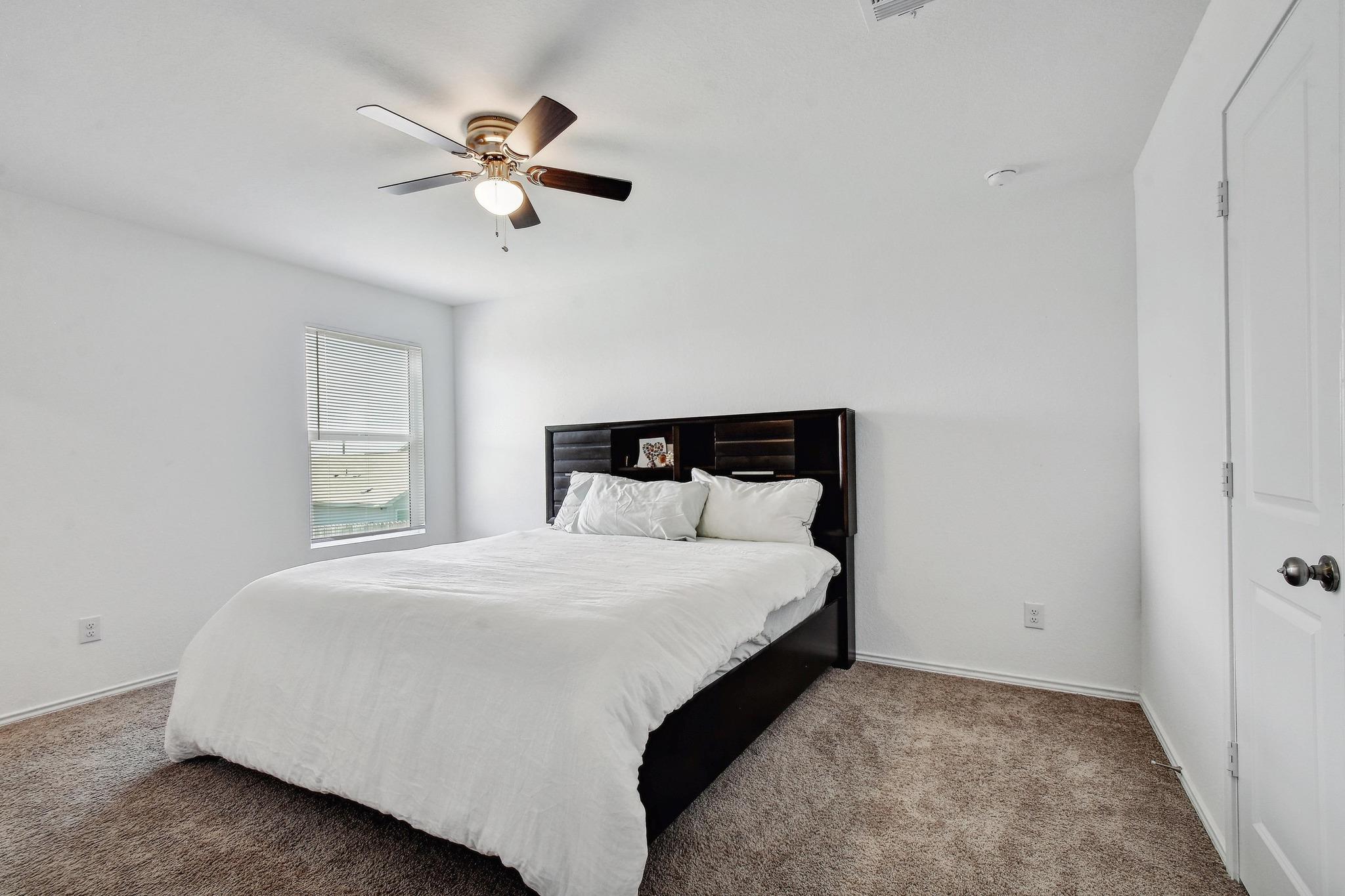 9018 Stellar Moon None Property Photo 16