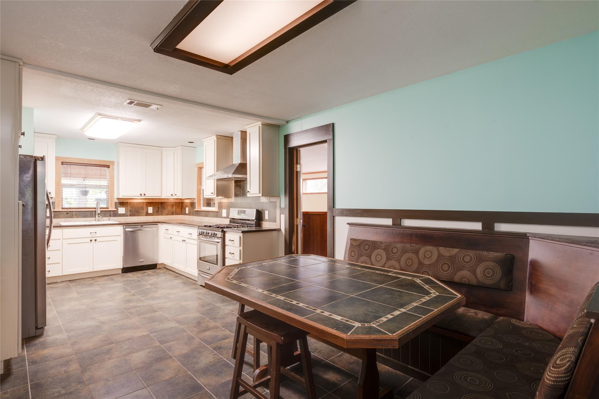 806 Barbara Dr Dr Property Photo 22