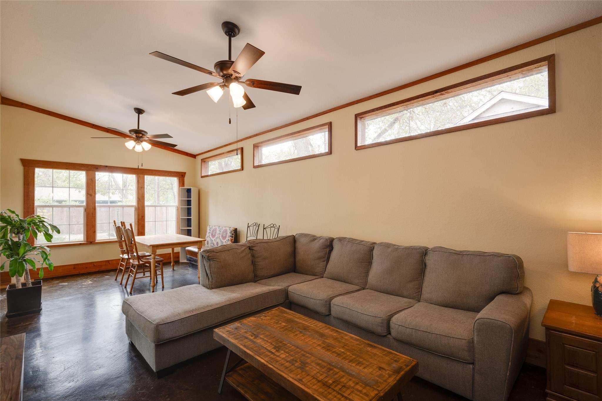 806 Barbara Dr Dr Property Photo 26