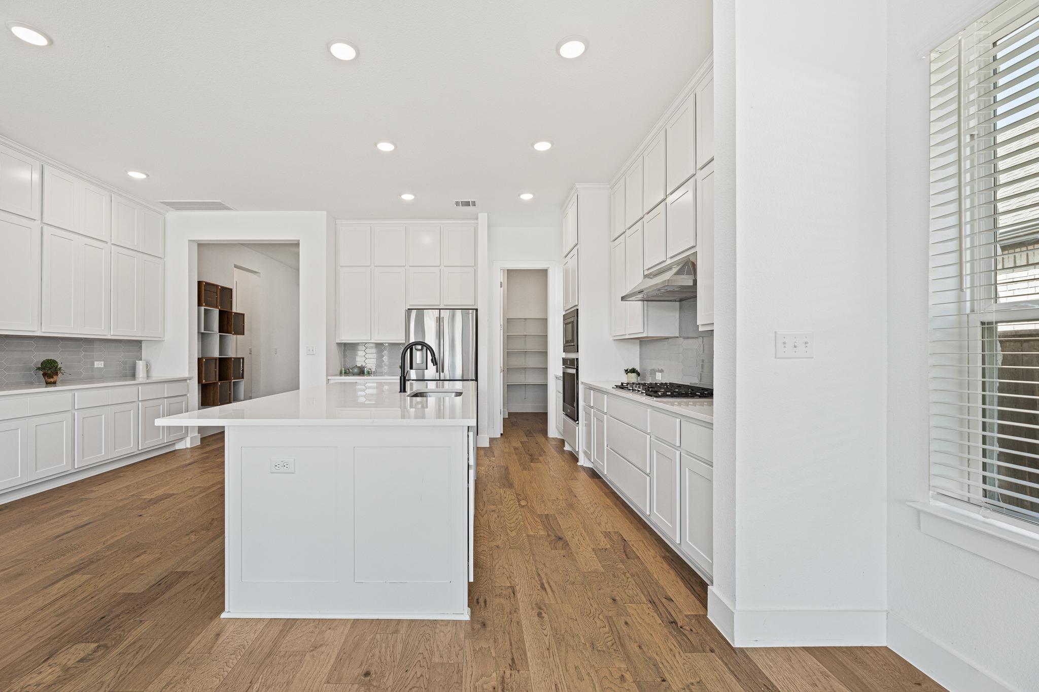 1105 Lickety Ln Property Photo 12