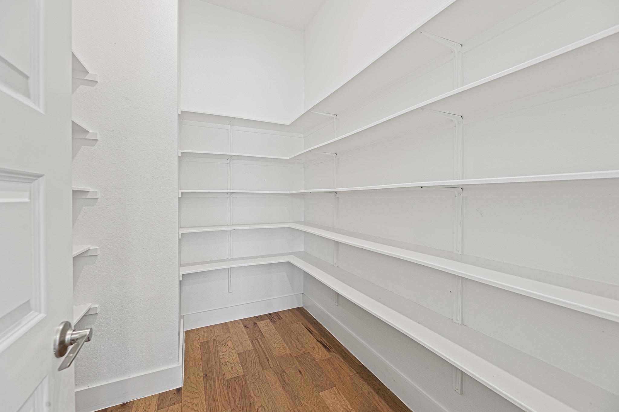 1105 Lickety Ln Property Photo 16