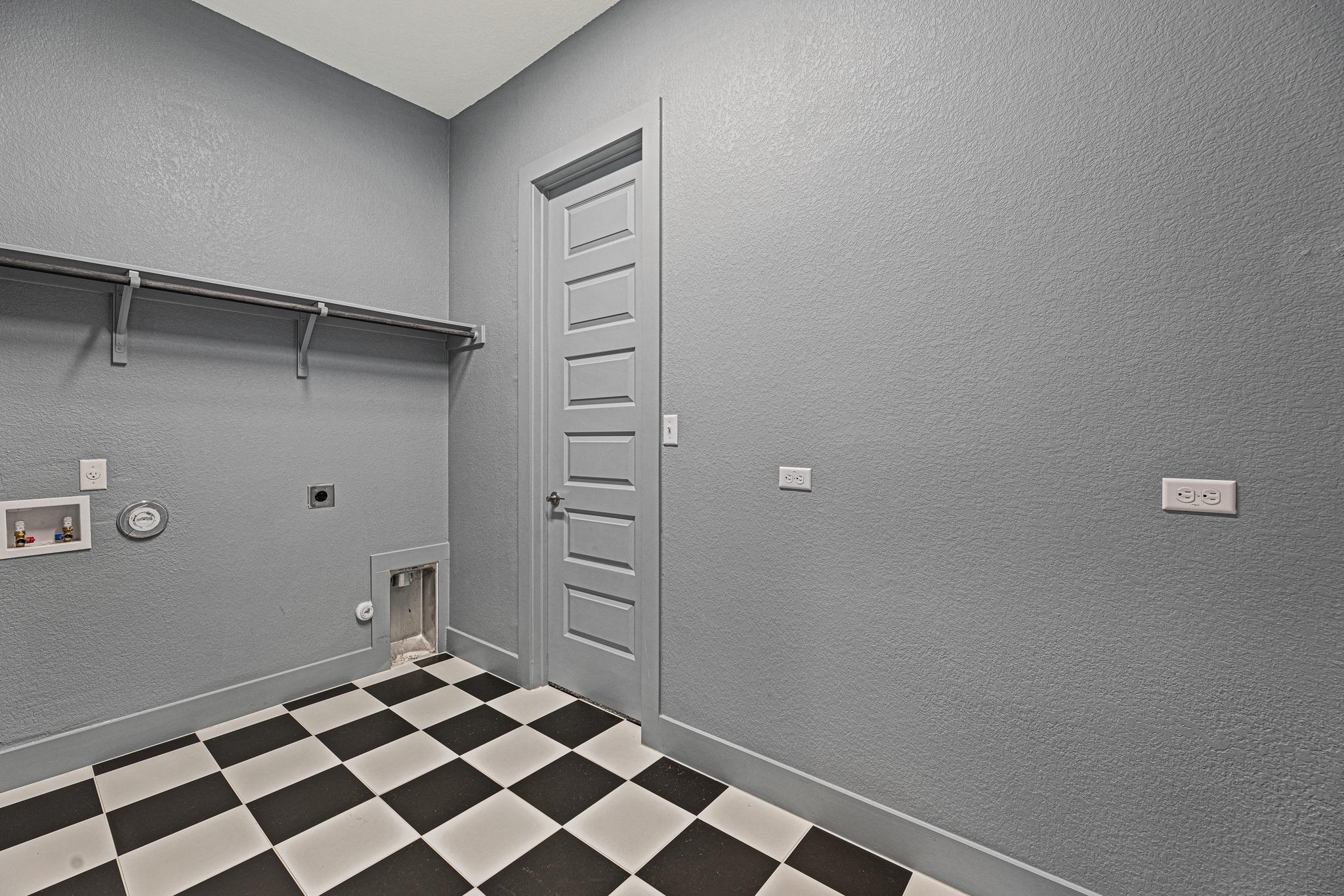 1105 Lickety Ln Property Photo 26