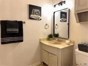 1004 Shady Hollow Ct Property Photo 22