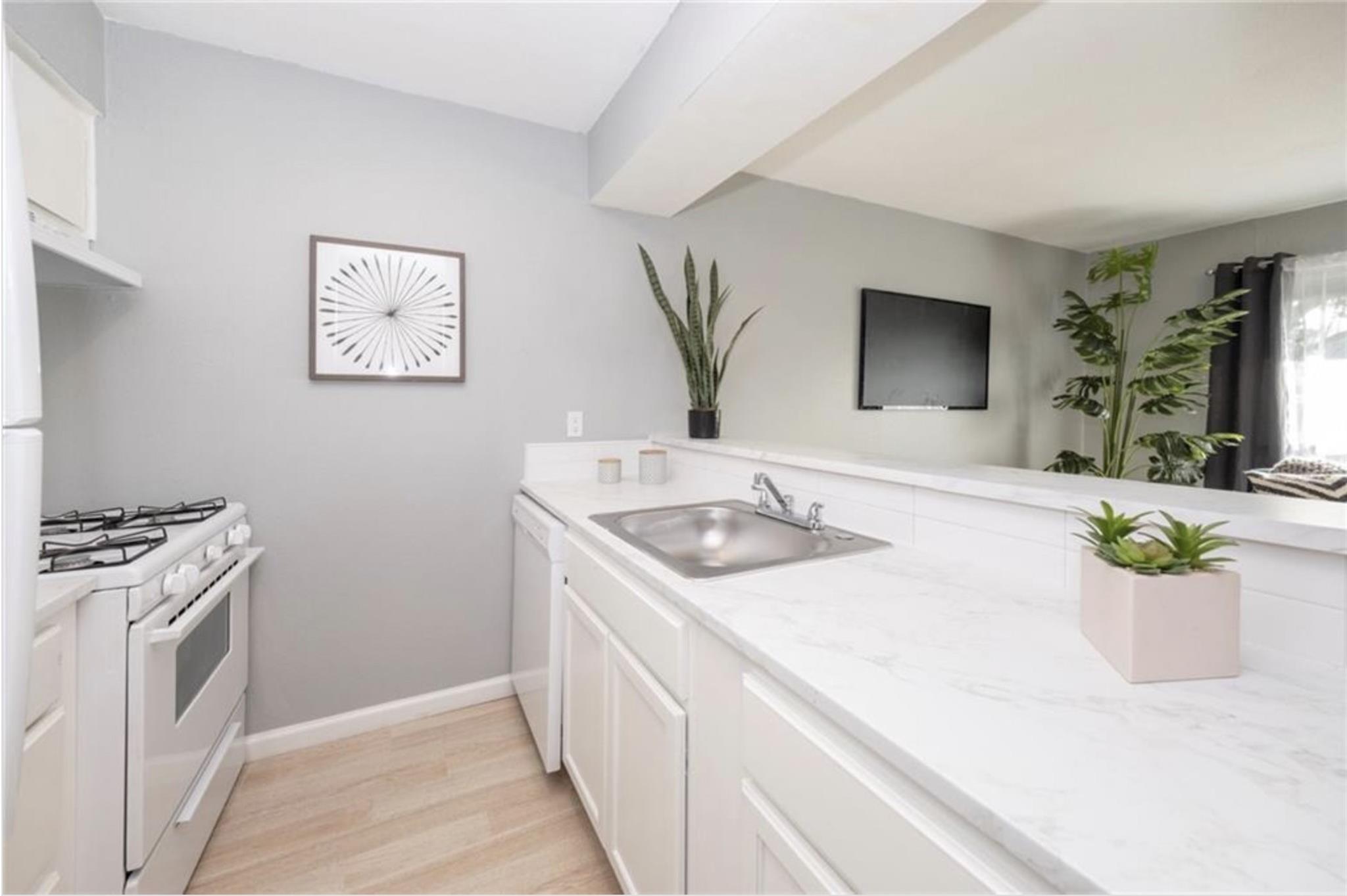 2610 Ektom Dr #c Property Photo 7