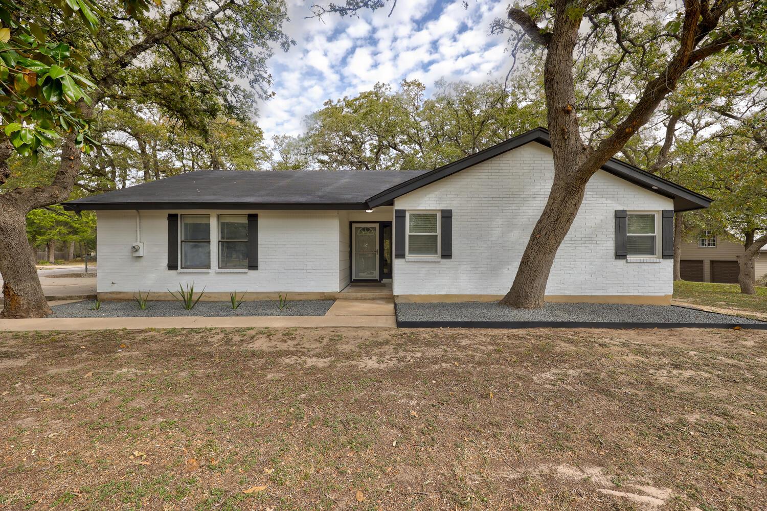 152 Tanglewood Trl Property Photo
