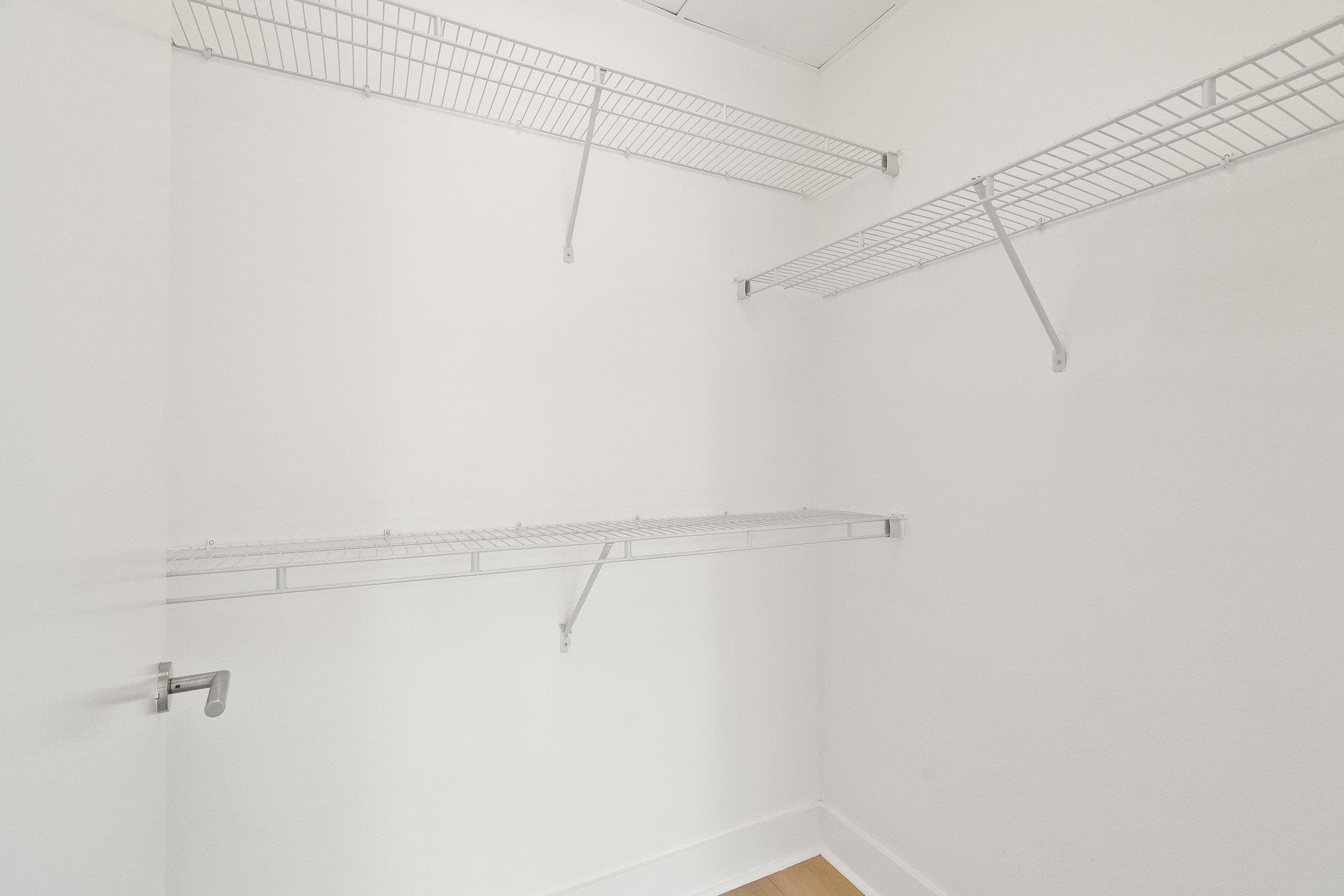 603 Davis St #1105 Property Photo 10
