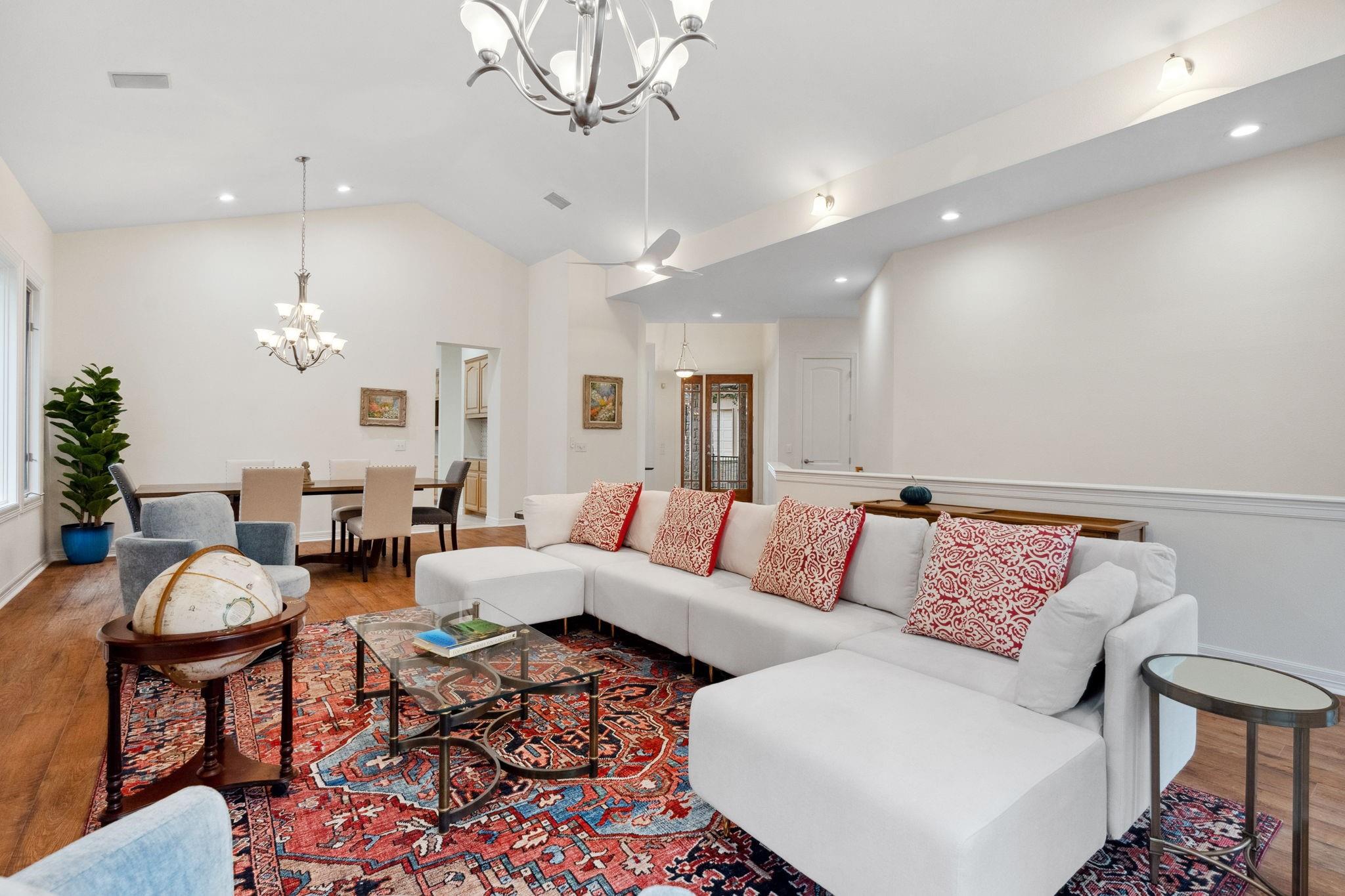 2305 Barton Creek Blvd 36 Property Photo 1