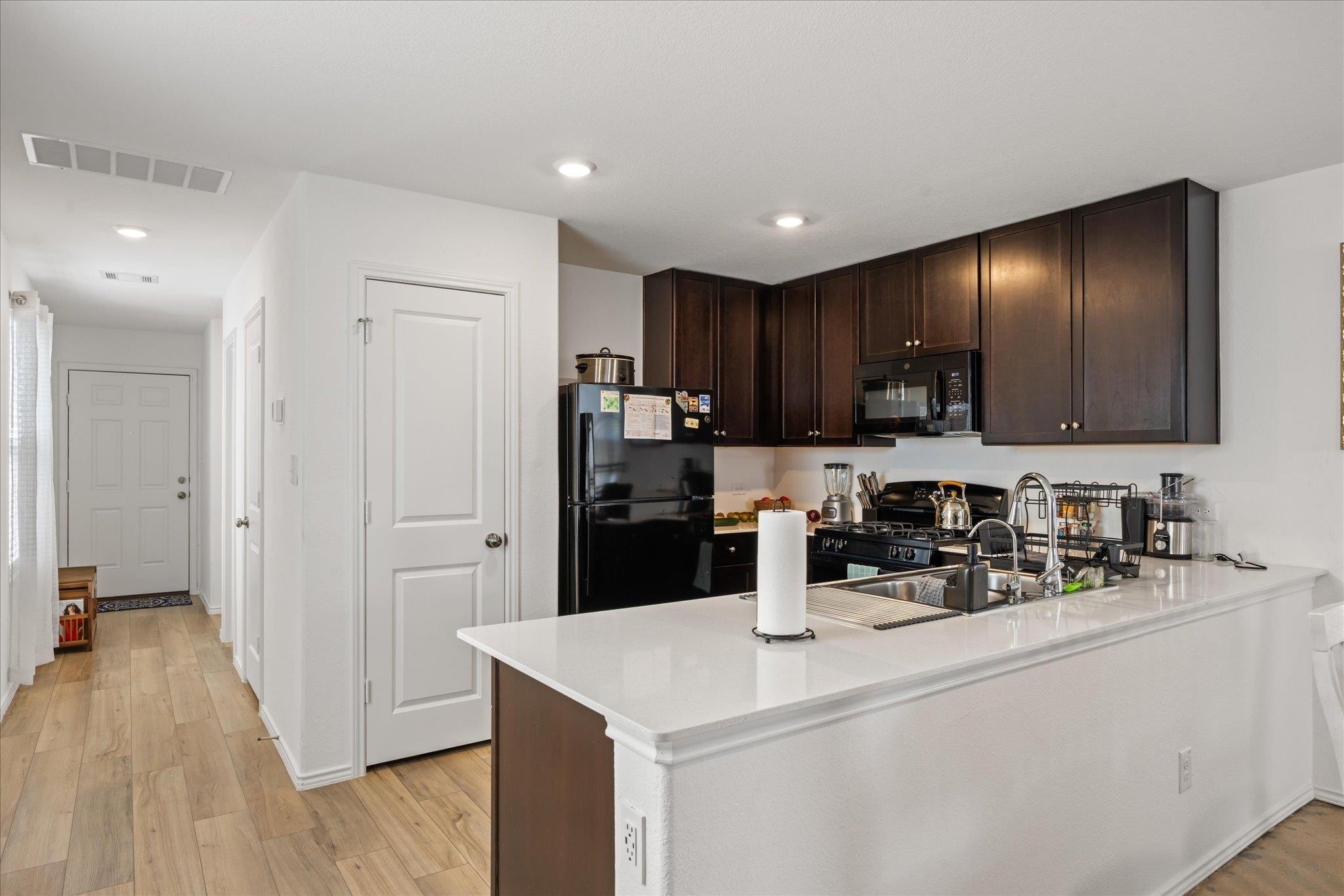 36 Trinity Cir Property Photo 4