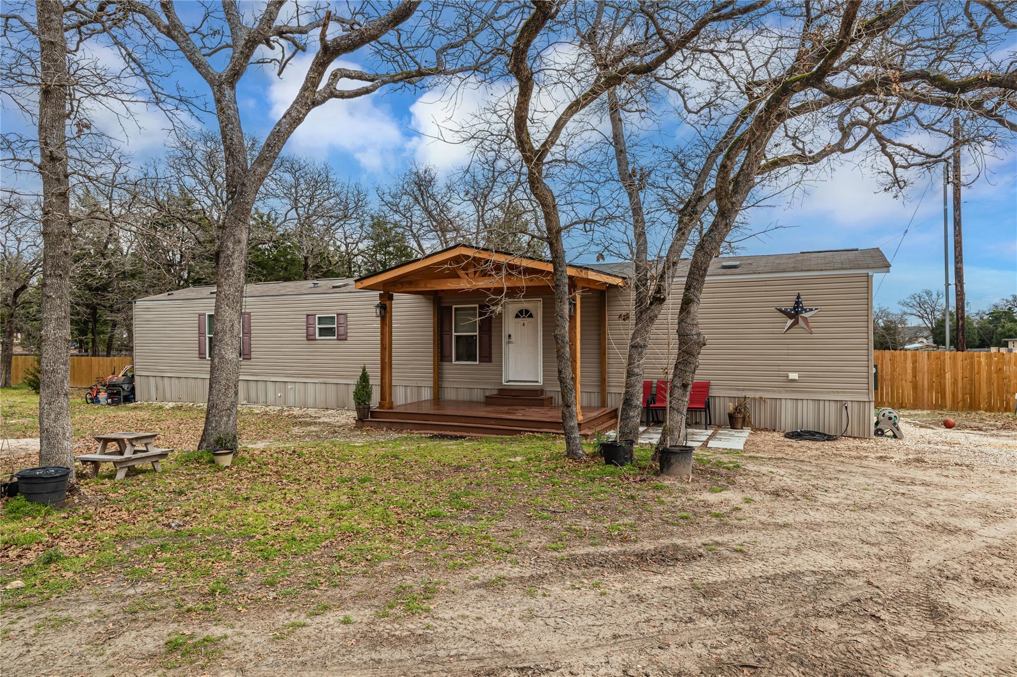 126 Arena Caliente Rd Property Photo