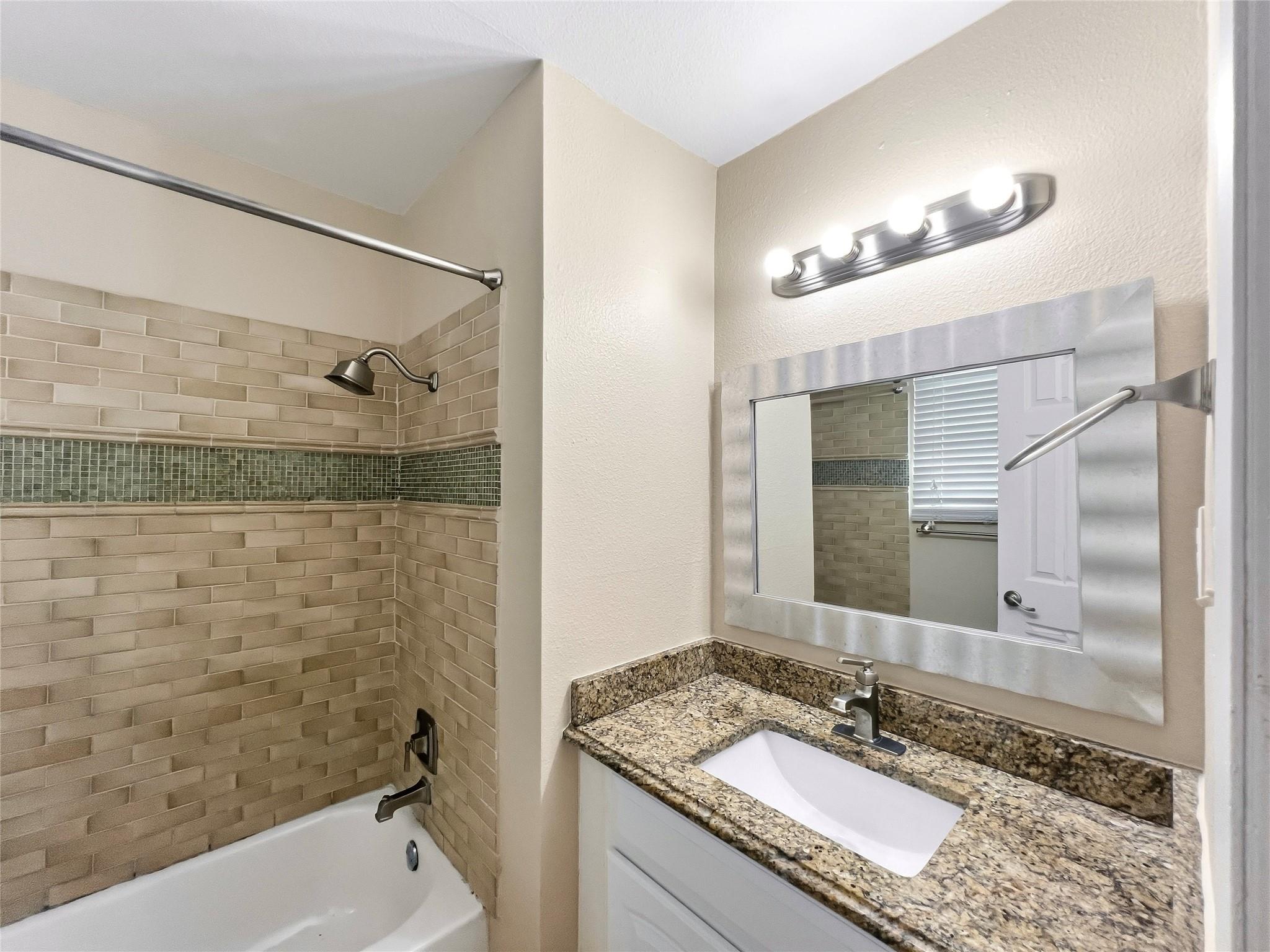 6605 Clubway Ln Property Photo 17