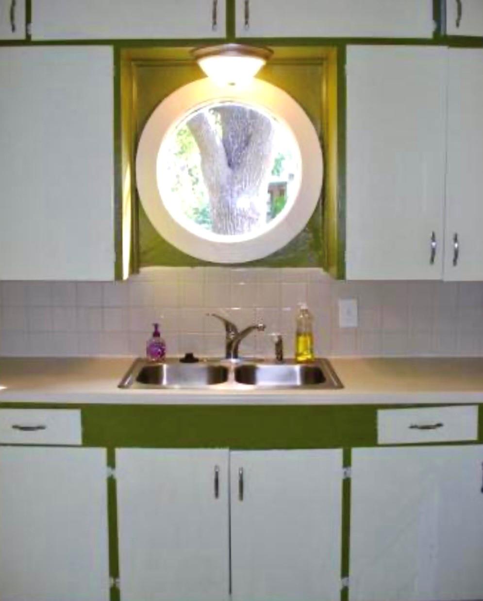 1109 Brentwood St Property Photo 17