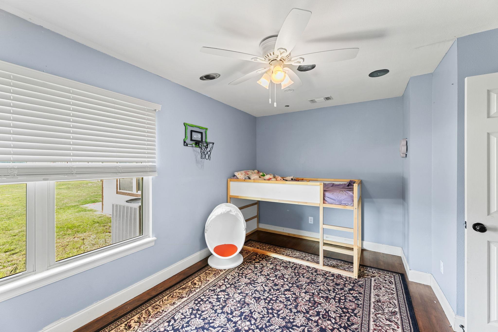 5800 Curran Dr Property Photo 17