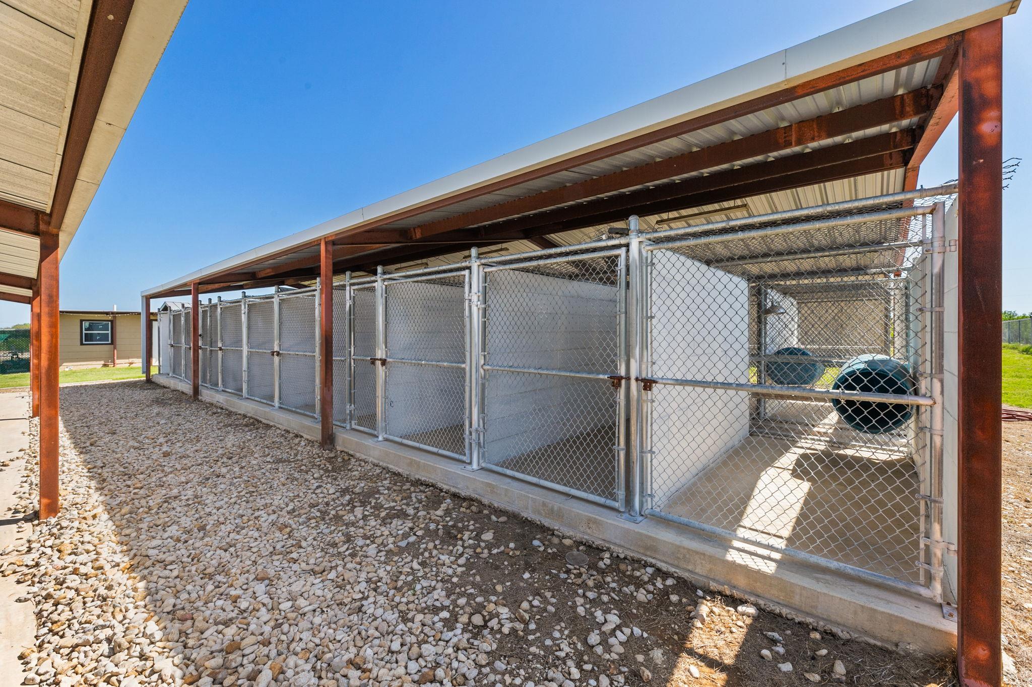 5800 Curran Dr Property Photo 35