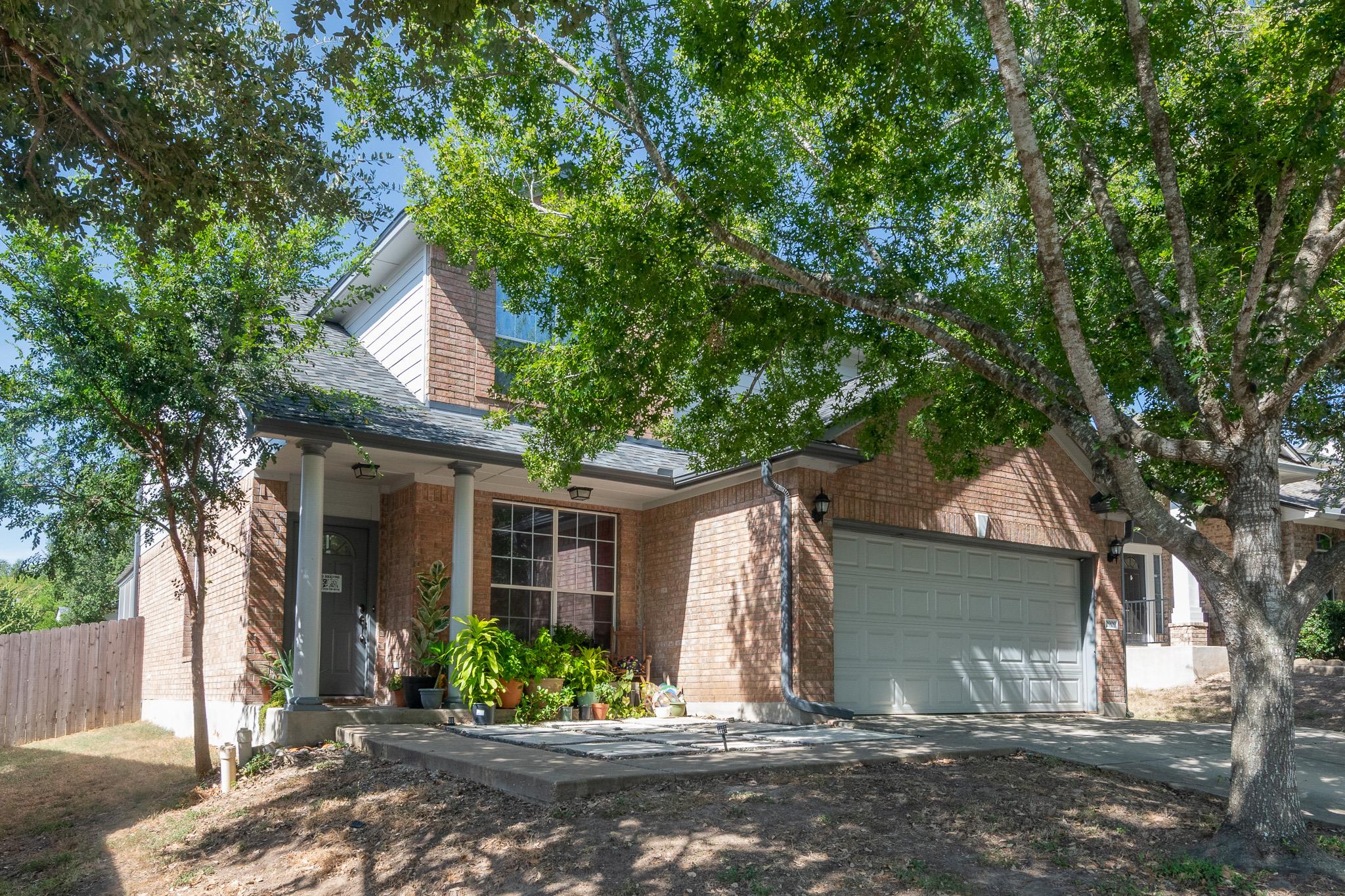 2909 Fleet Dr Property Photo 1