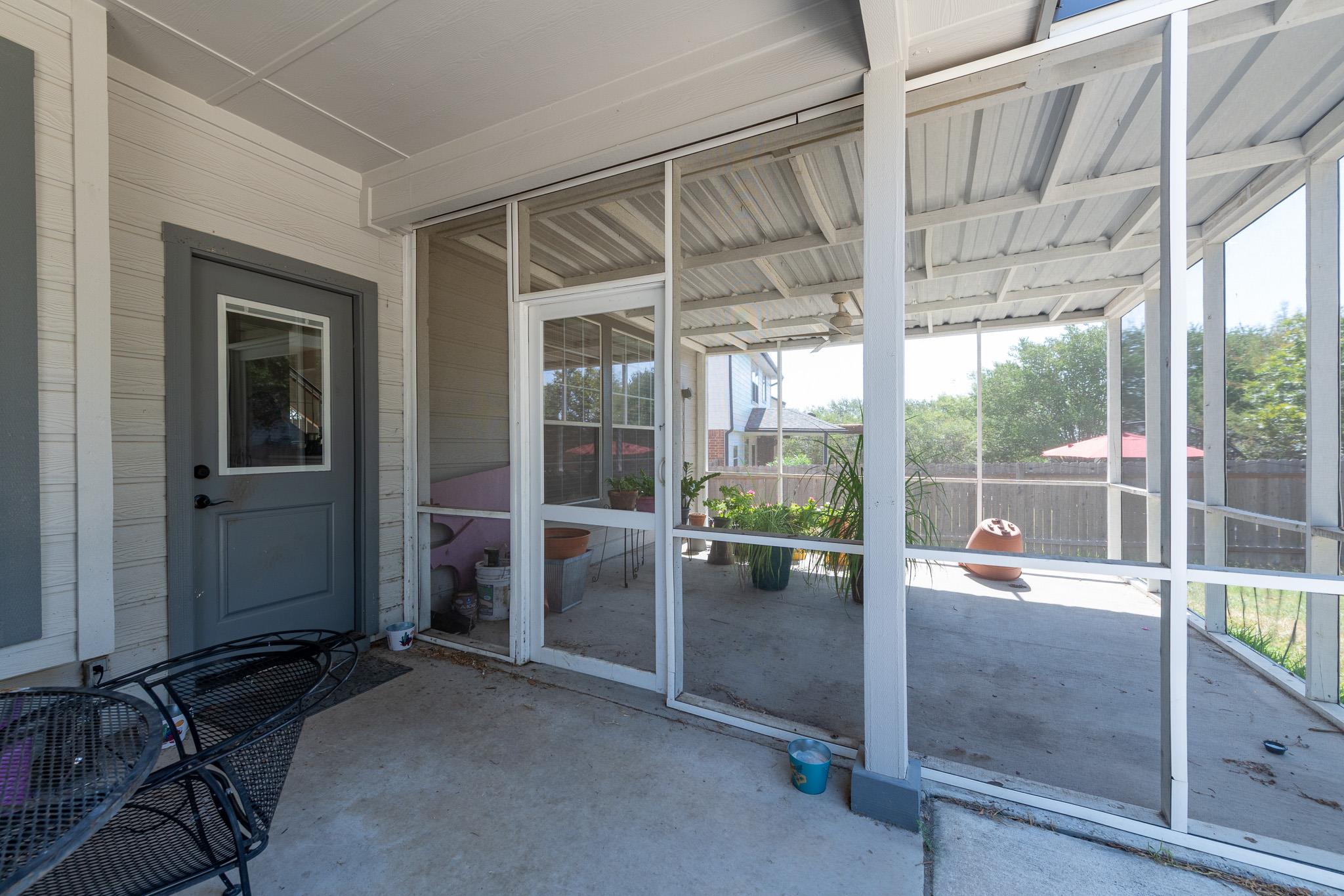 2909 Fleet Dr Property Photo 23