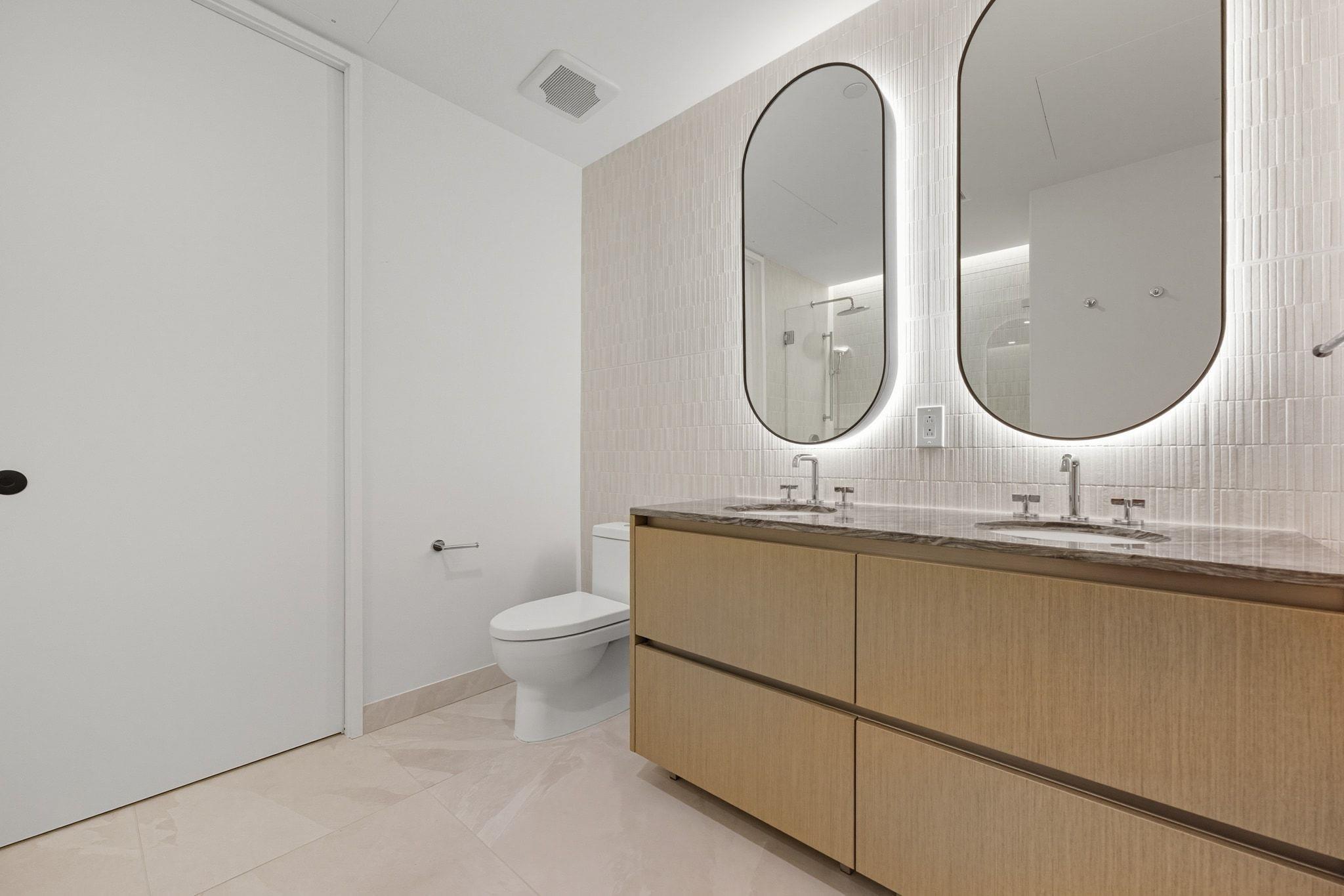 610 Davis St #2803 Property Photo 13