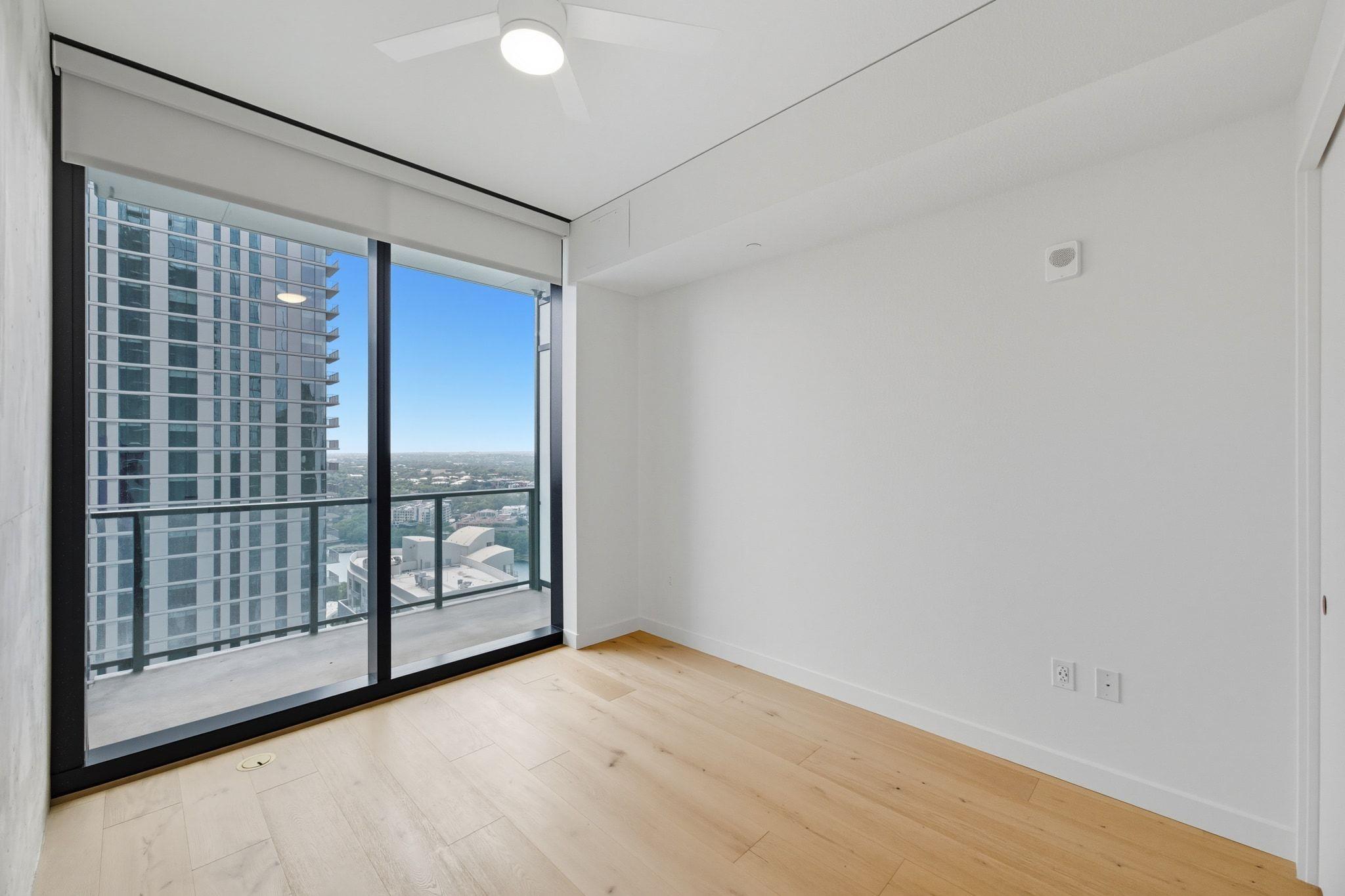 610 Davis St #2803 Property Photo 17