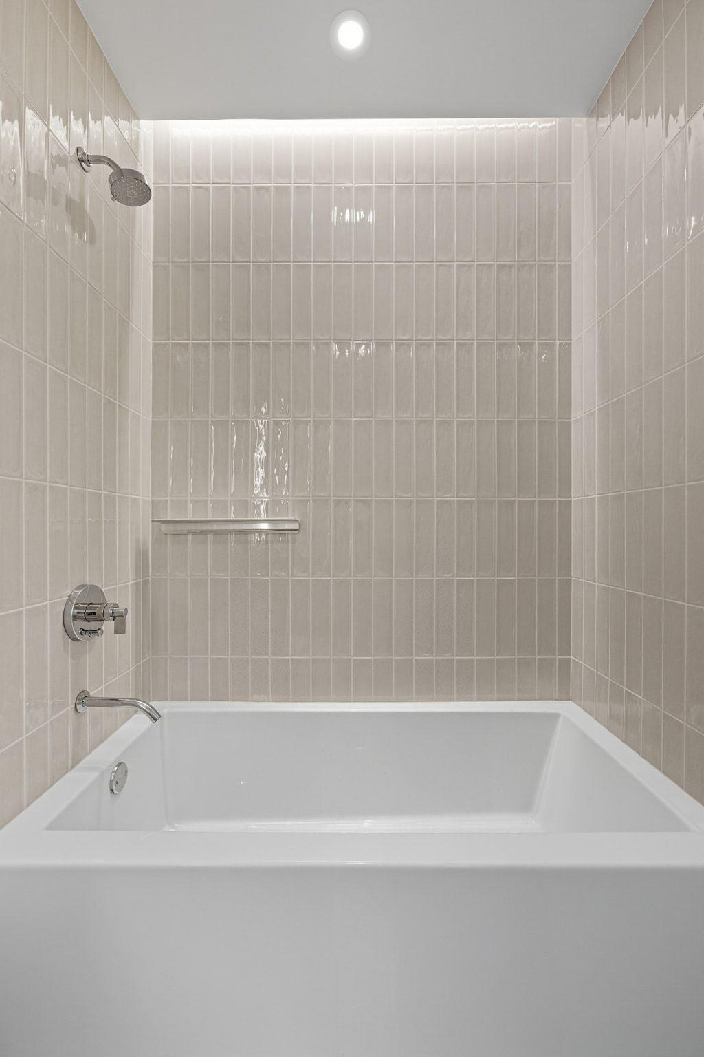 610 Davis St #2803 Property Photo 20