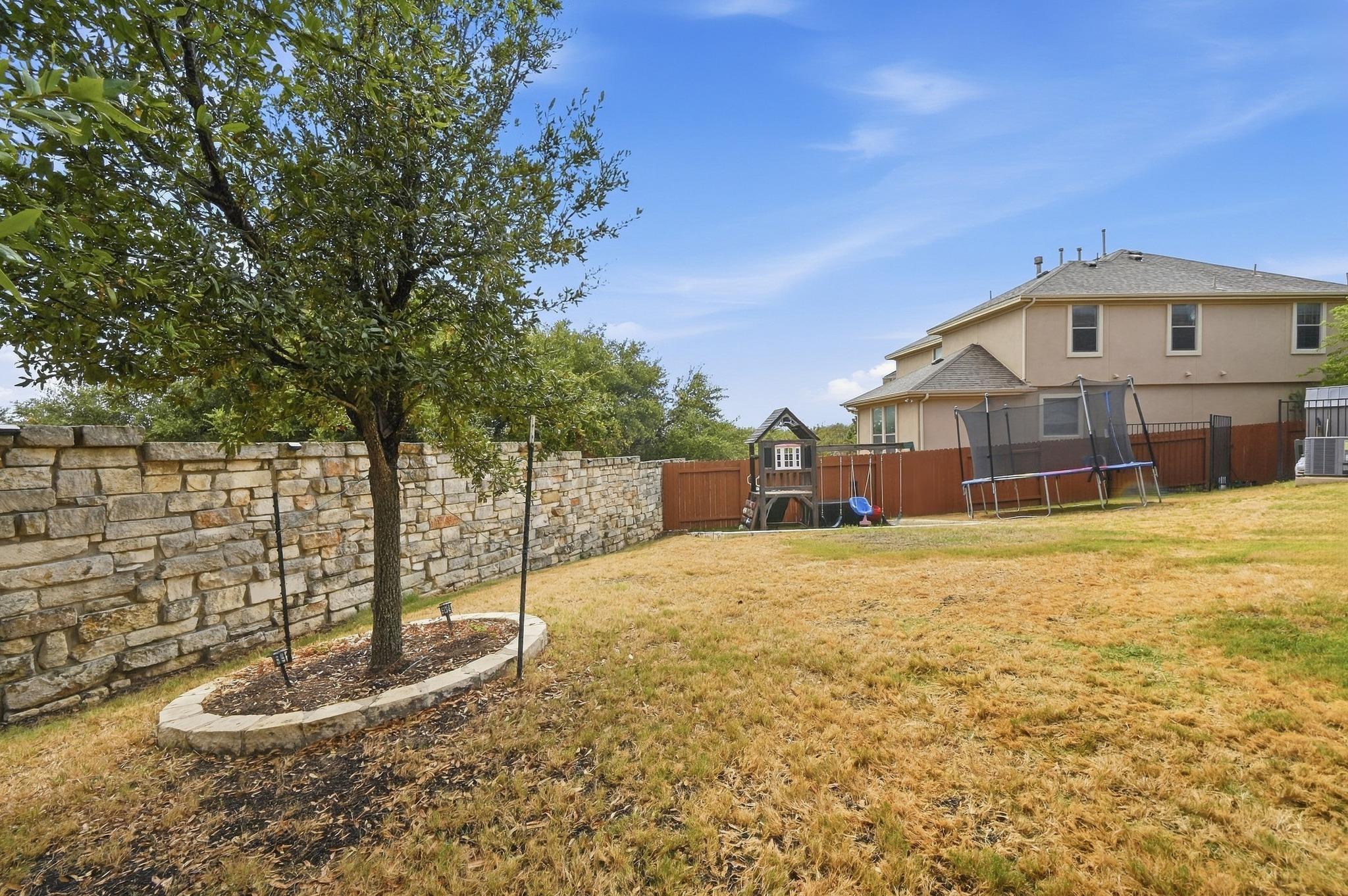 4325 Tambre Bnd Property Photo 35