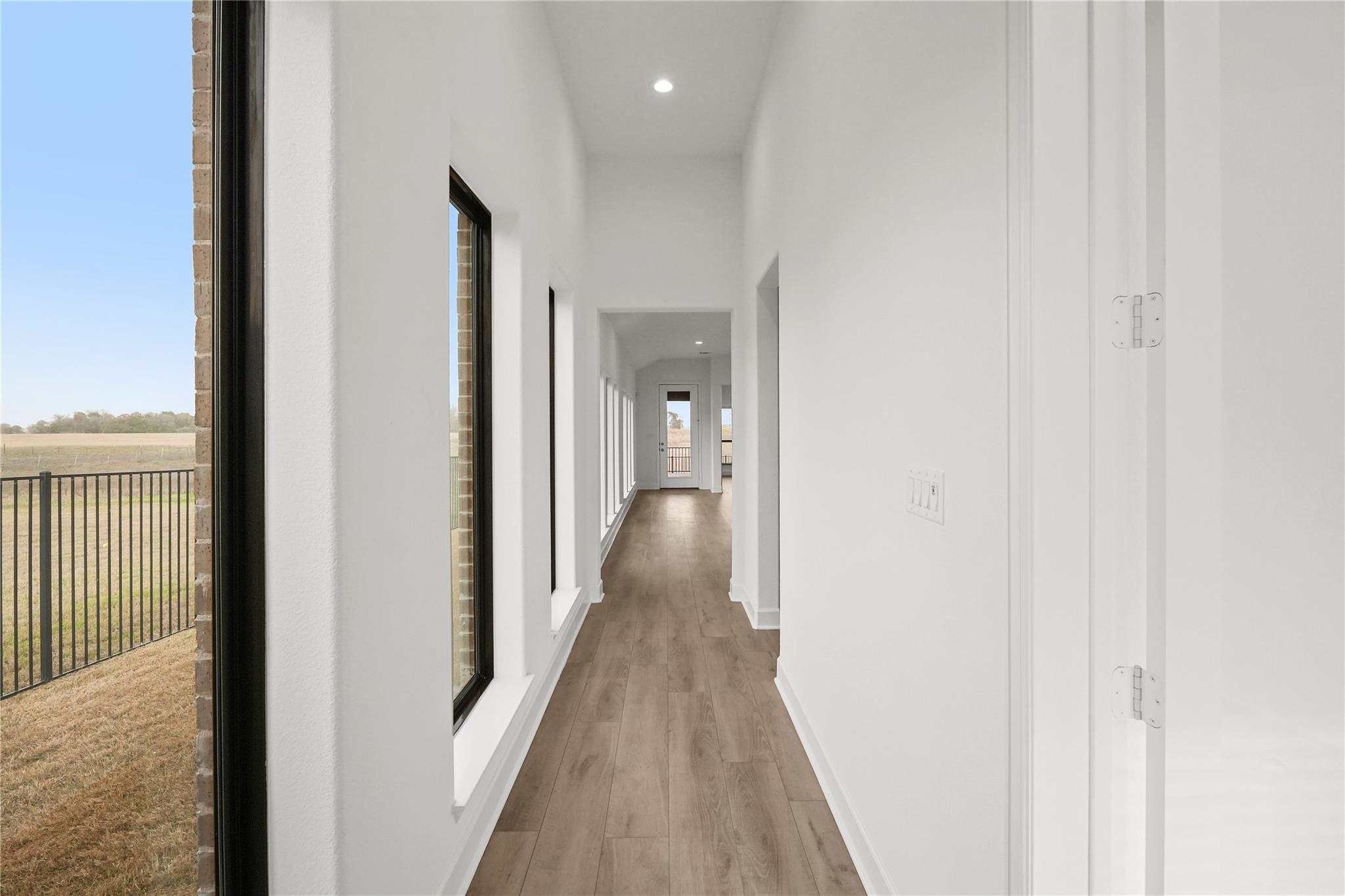 135 Plumbago Loop Property Photo 6