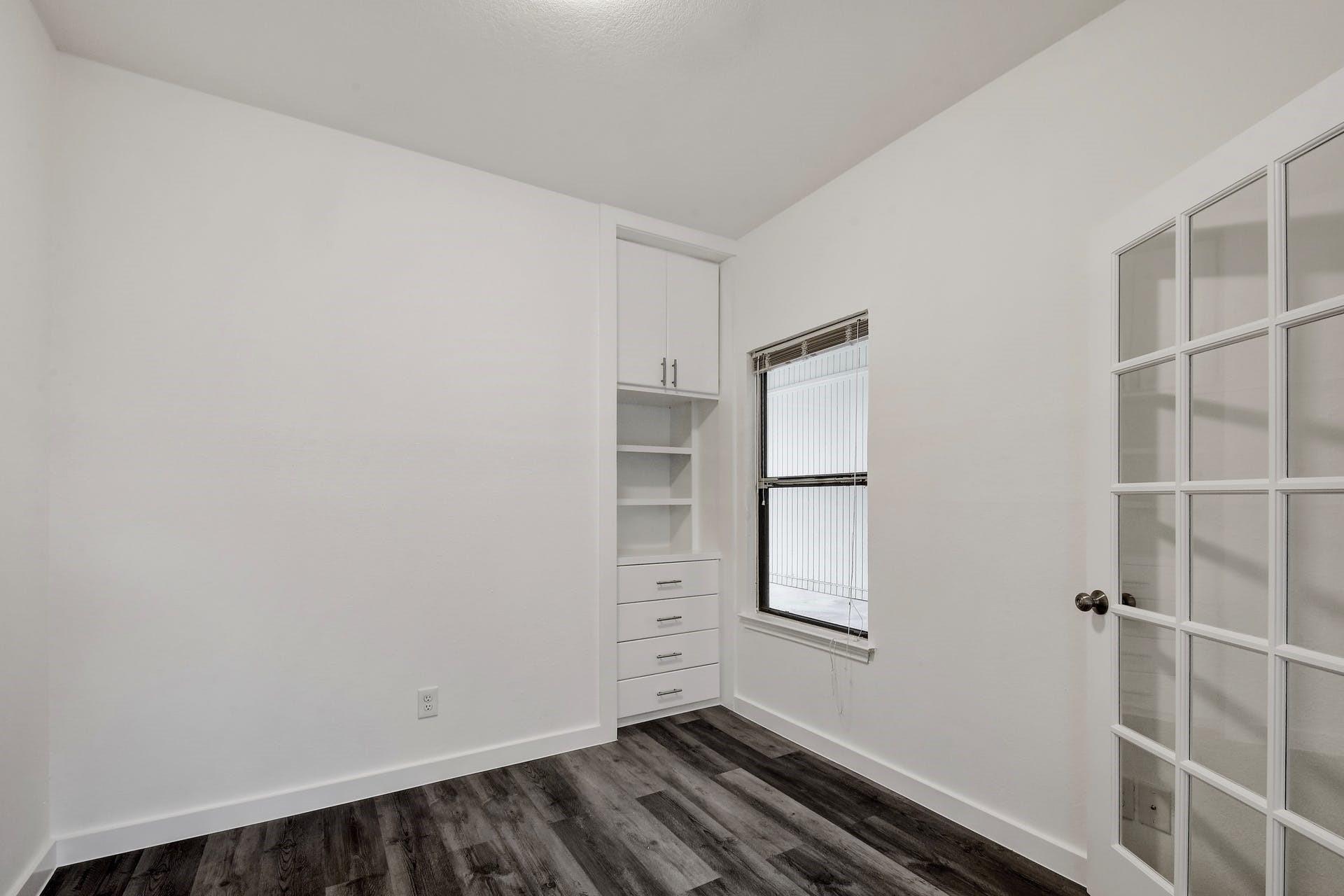 3840 Far West Blvd 215 Property Photo 14