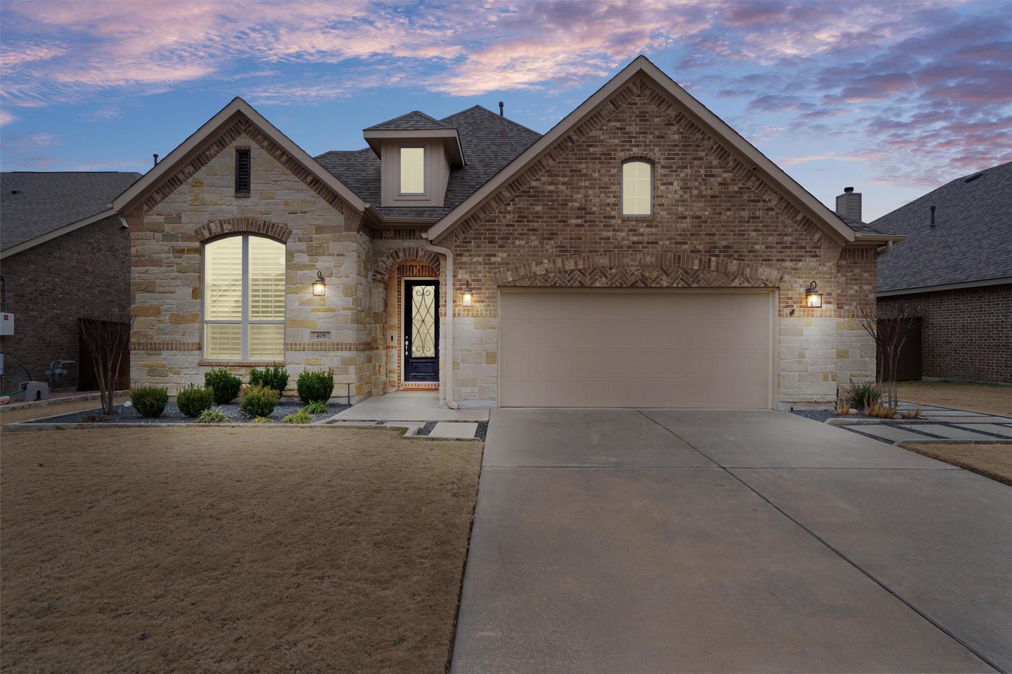 408 Miracle Rose Way Property Photo 1