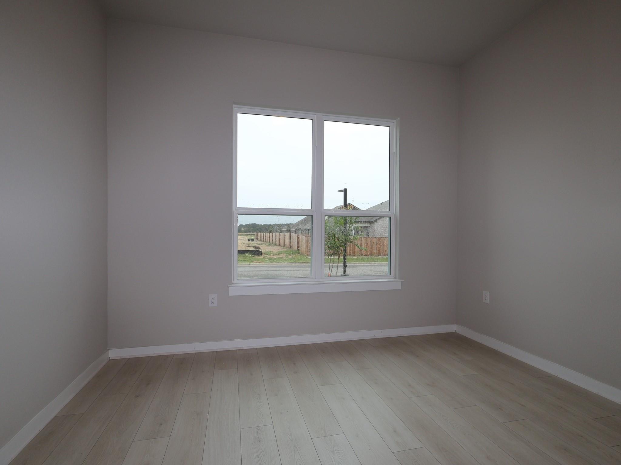 275 Callahan Loop Property Photo 13