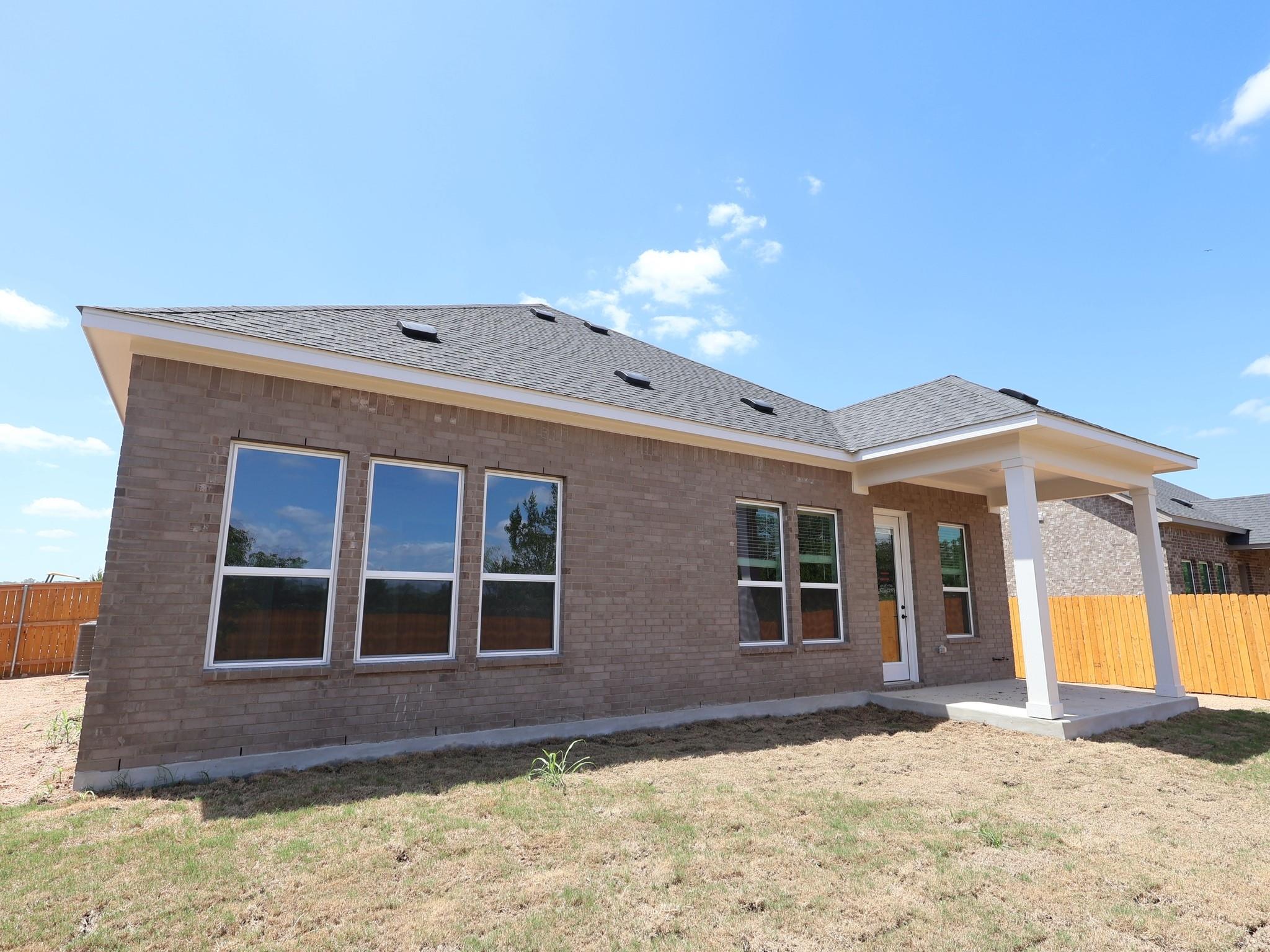 275 Callahan Loop Property Photo 21
